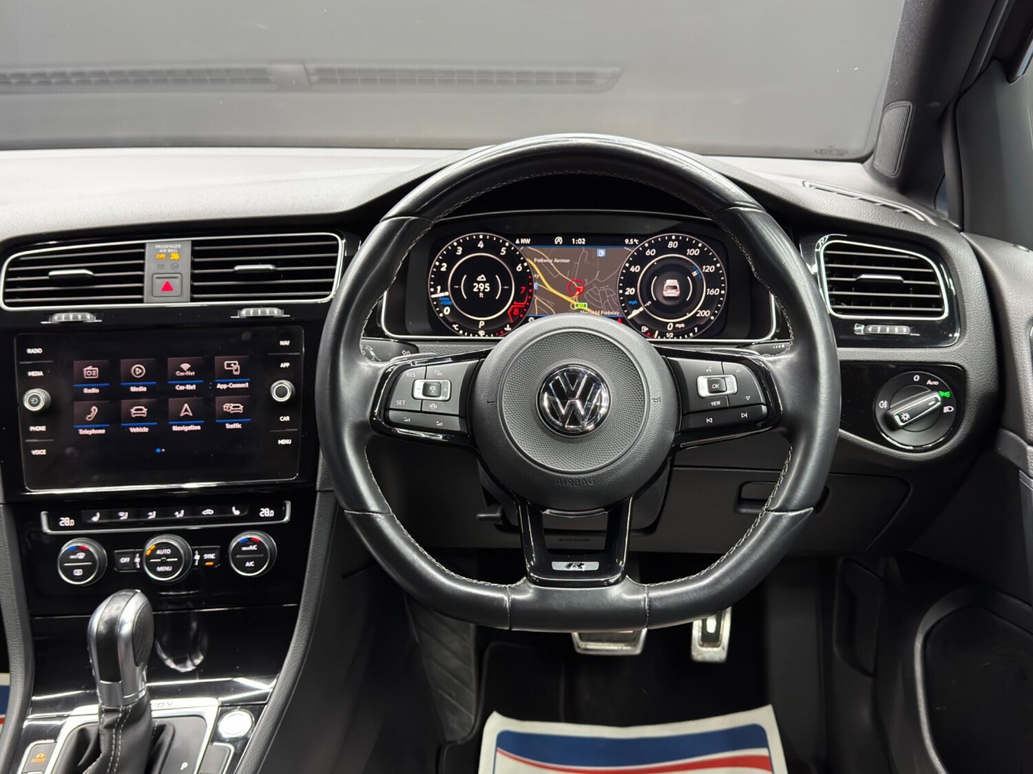 Used Volkswagen Golf 2019 for sale - 77737191: Photo 18