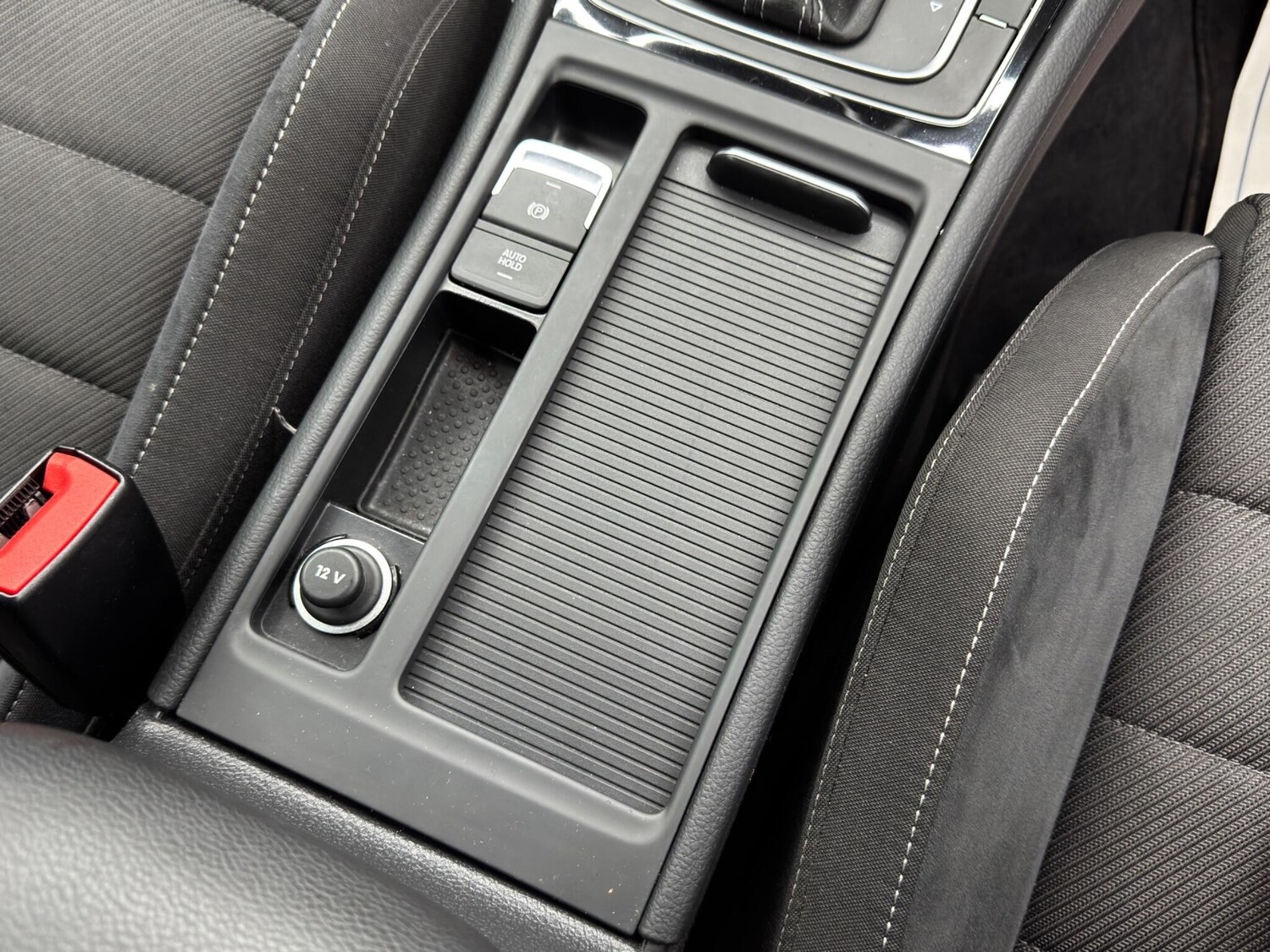 Used Volkswagen Golf 2019 for sale - 77737191: Photo 24