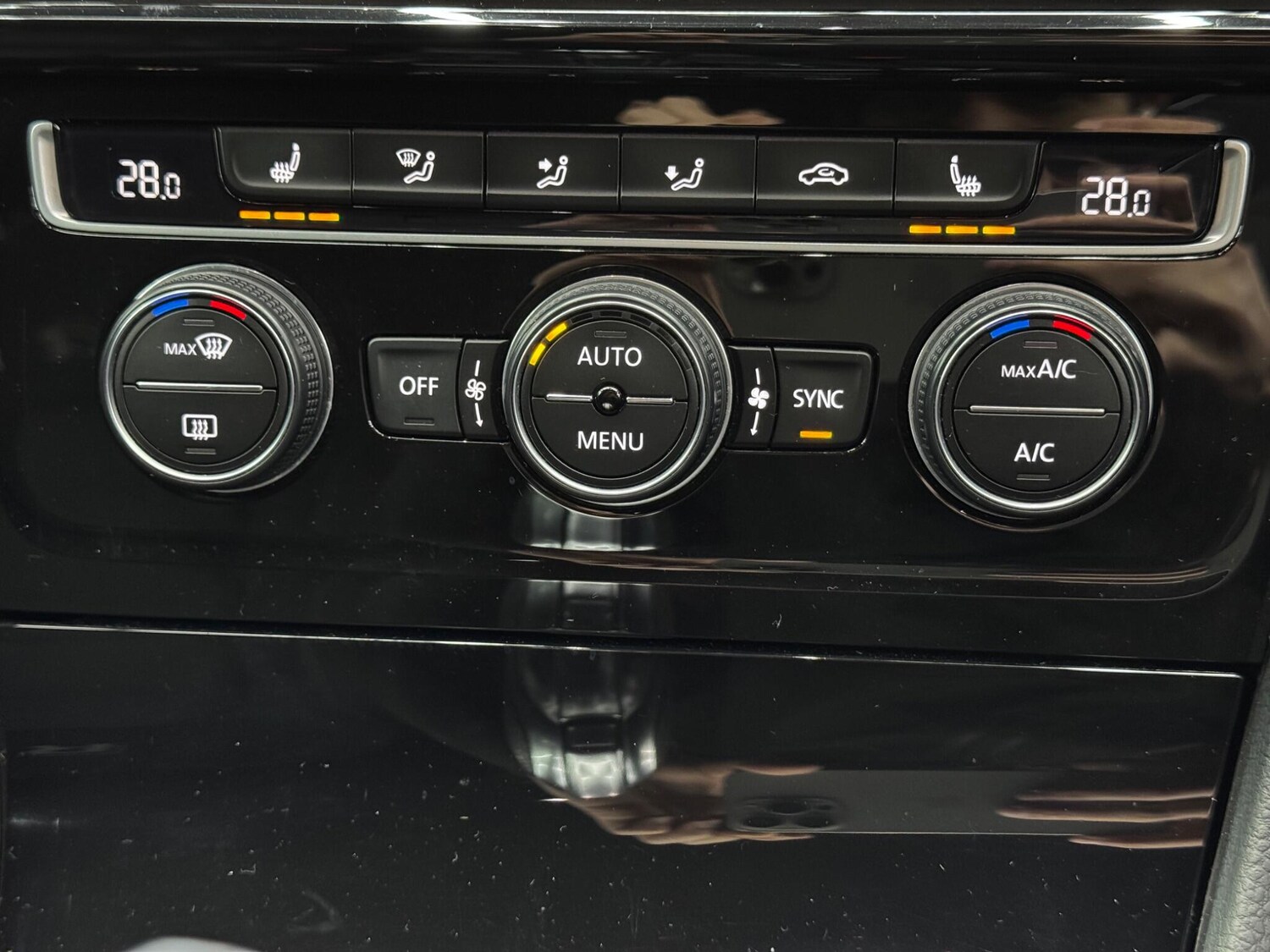 Used Volkswagen Golf 2019 for sale - 77737191: Photo 30