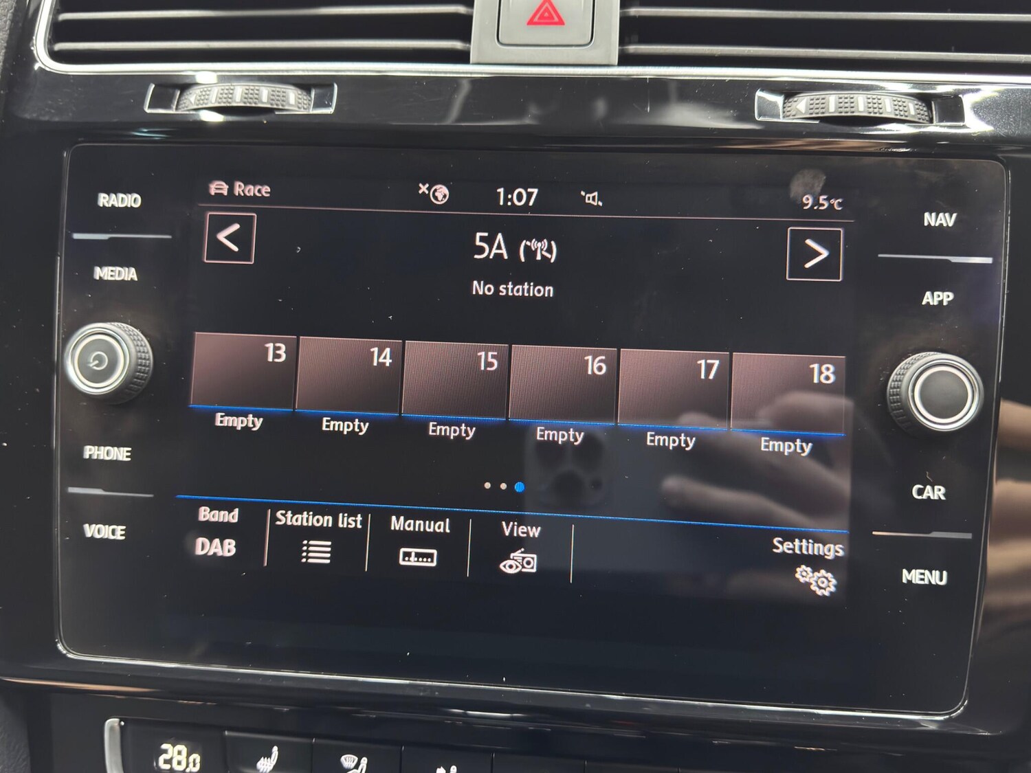 Used Volkswagen Golf 2019 for sale - 77737191: Photo 34