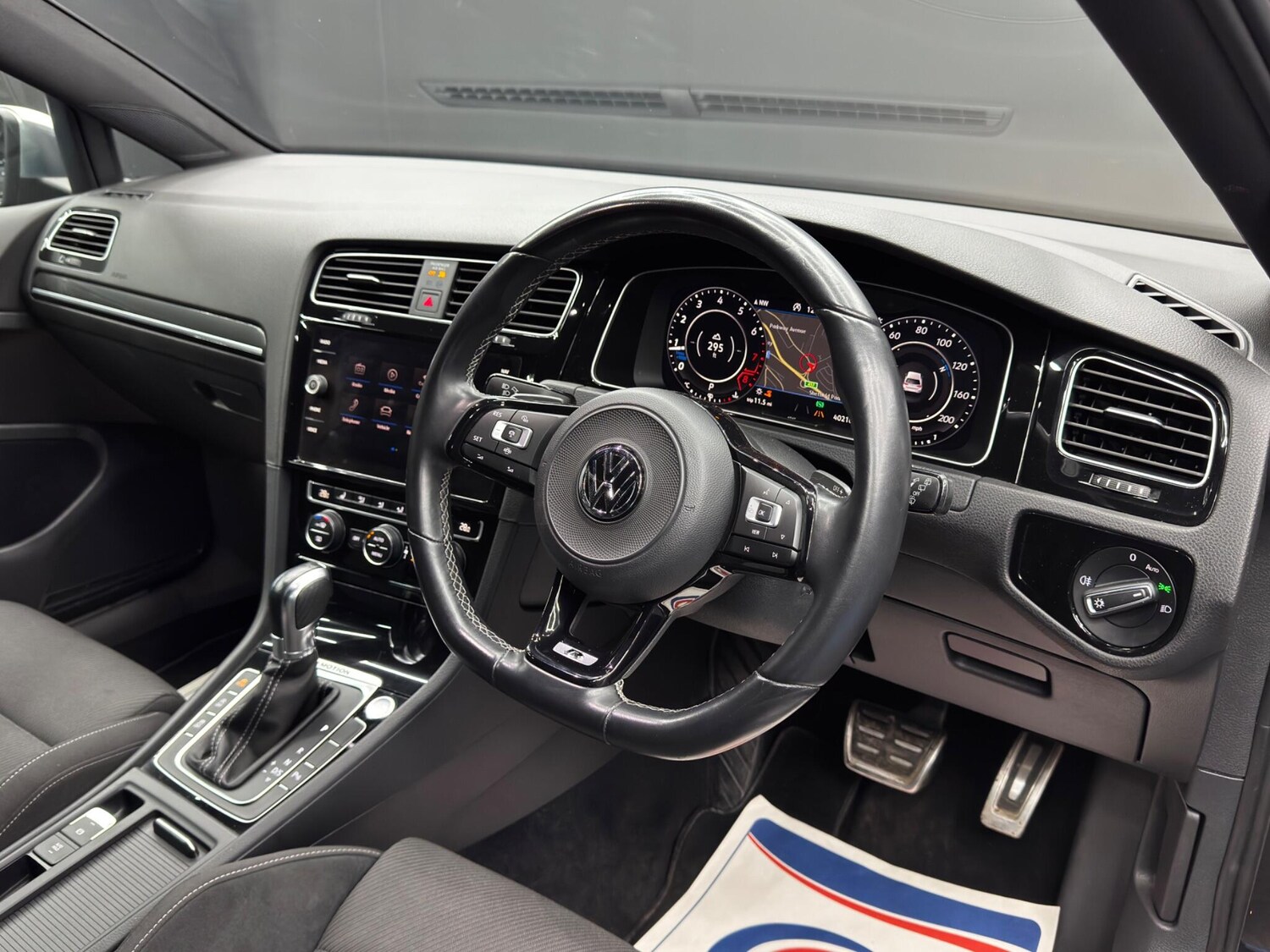 Used Volkswagen Golf 2019 for sale - 77737191: Photo 9