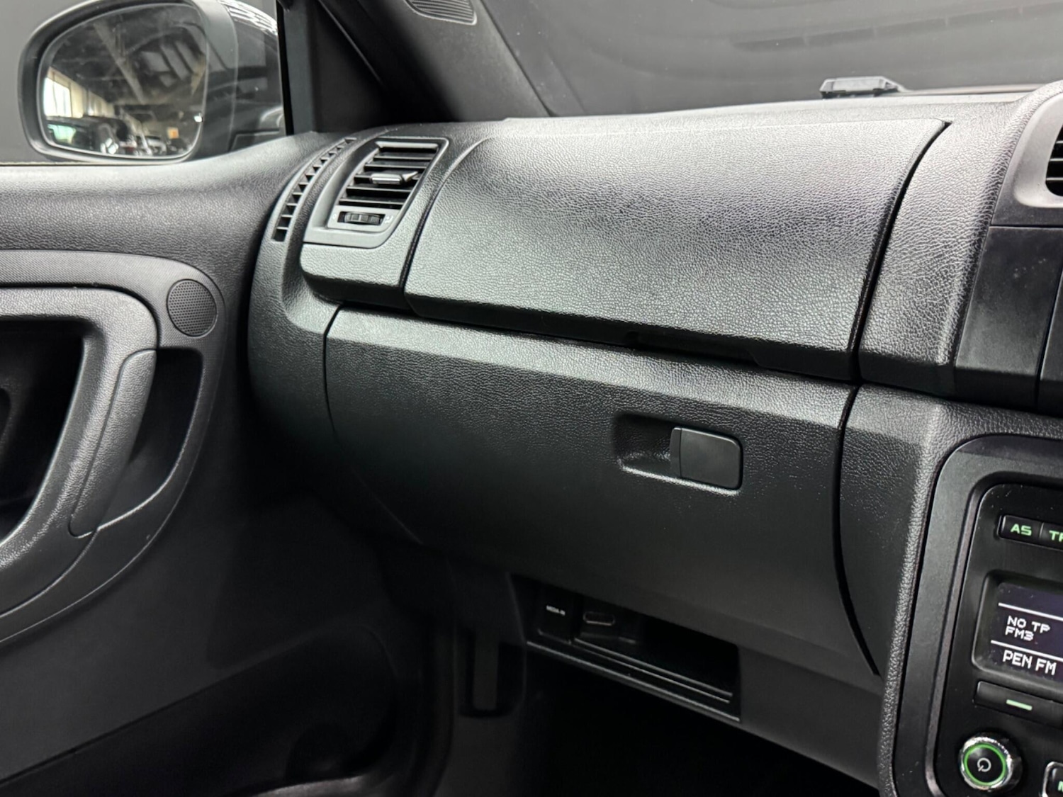 Vehicle 29