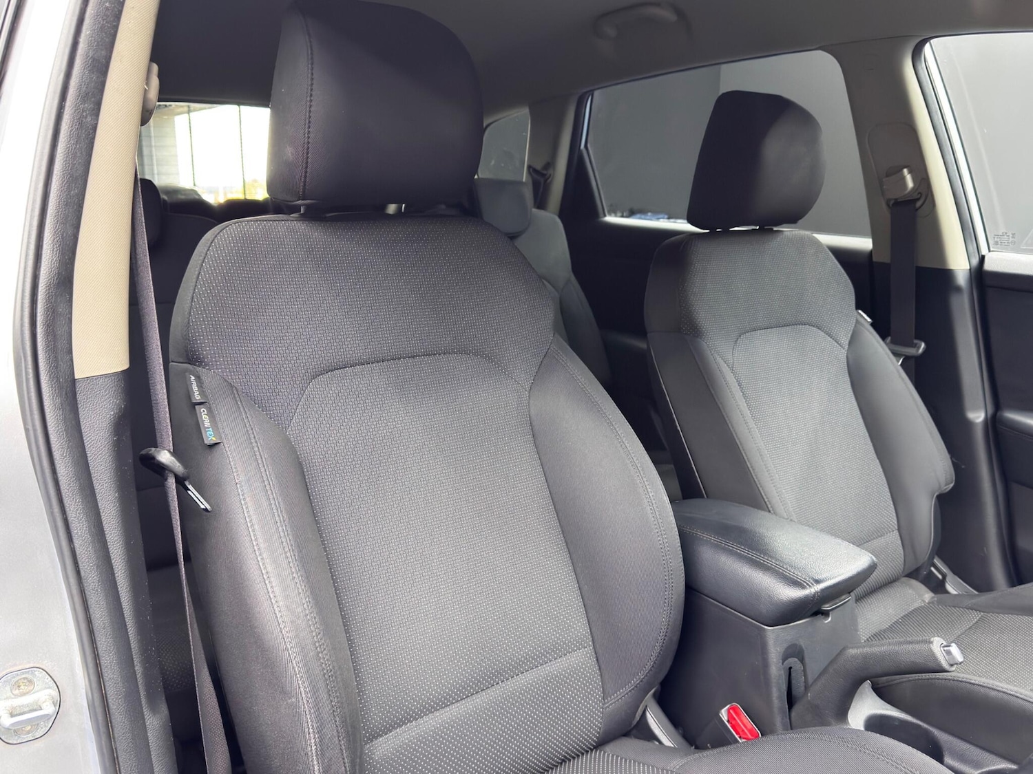 Used Kia Carens 2015 for sale - 76214193: Photo 12