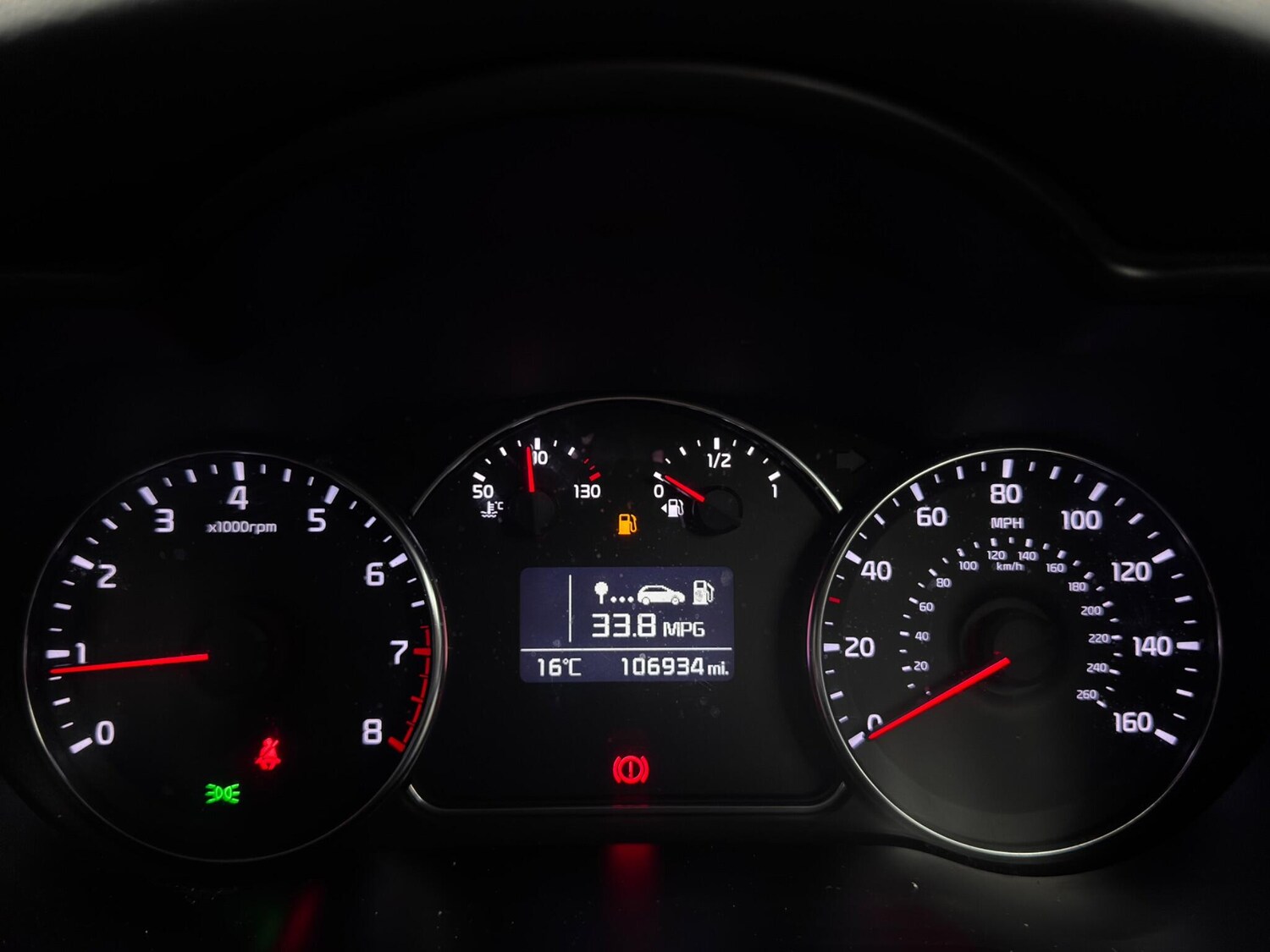 Used Kia Carens 2015 for sale - 76214193: Photo 23