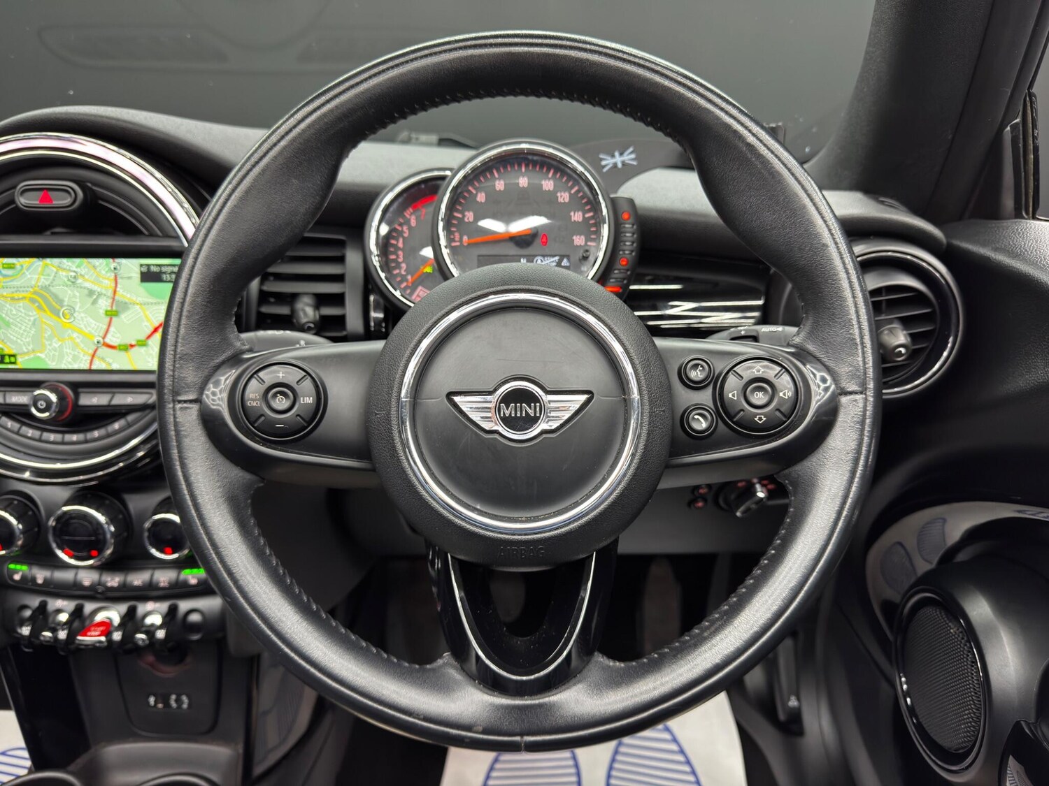 Used MINI Convertible 2016 for sale - 78171473: Photo 18