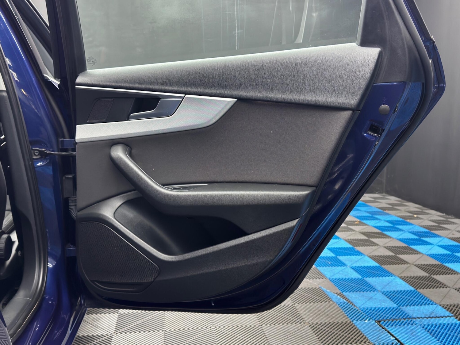 Used Audi A4 Avant for sale - 78127466: Photo 42