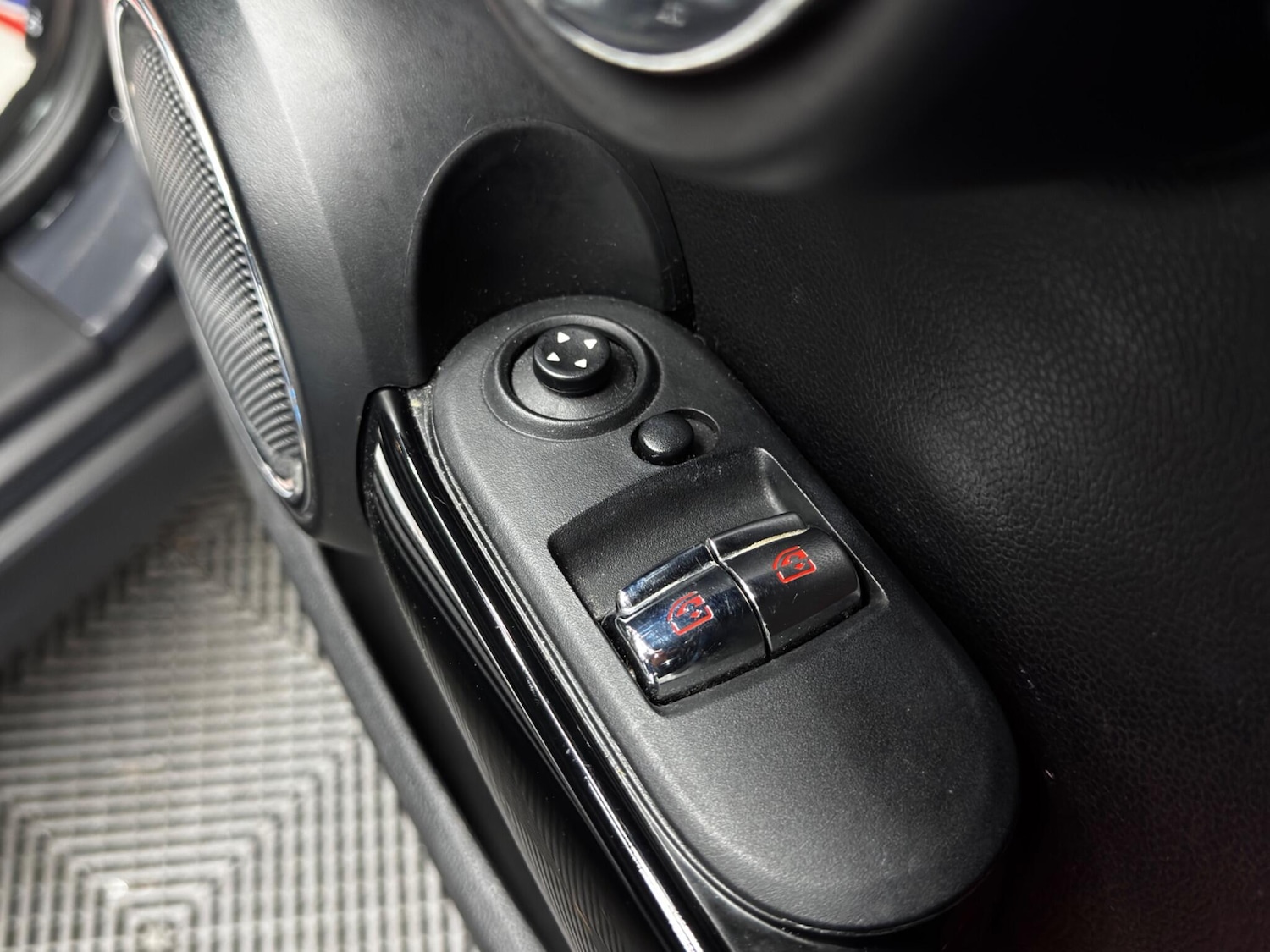 Used MINI Hatch 2016 for sale - 76801477: Photo 33