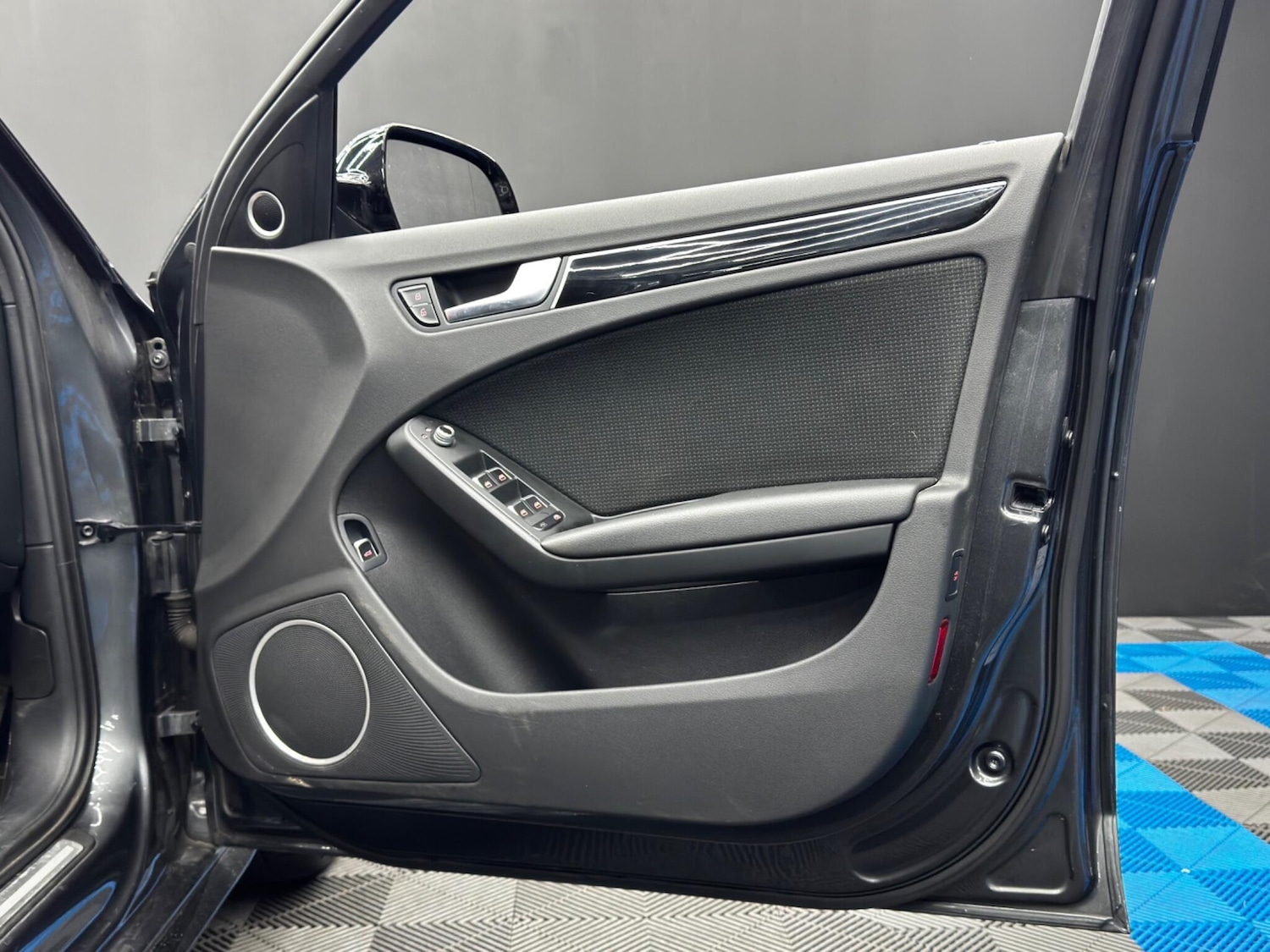 Used Audi A4 2015 for sale - 76607283: Photo 38