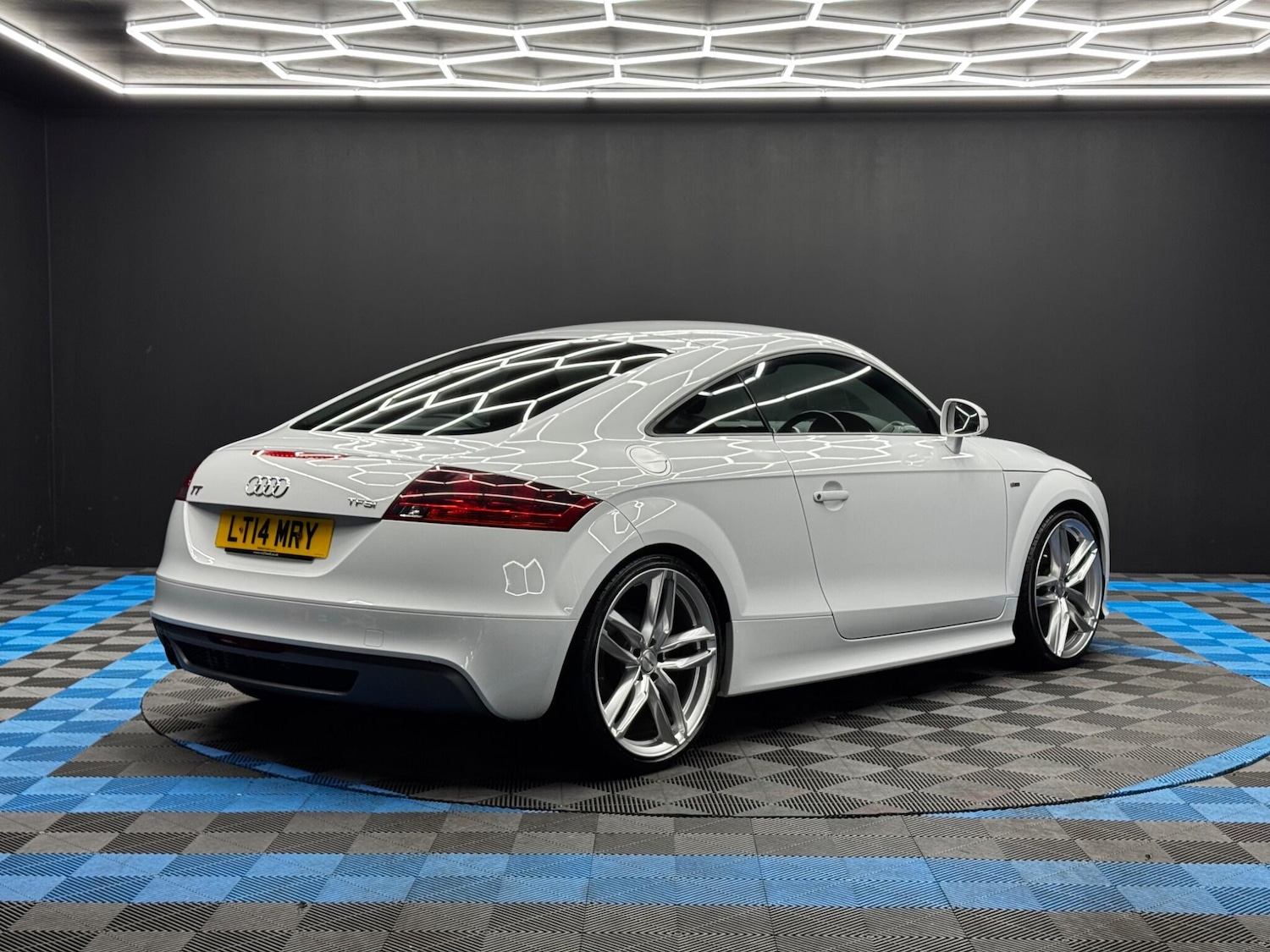Used Audi TT for sale - 76537734: Photo 5