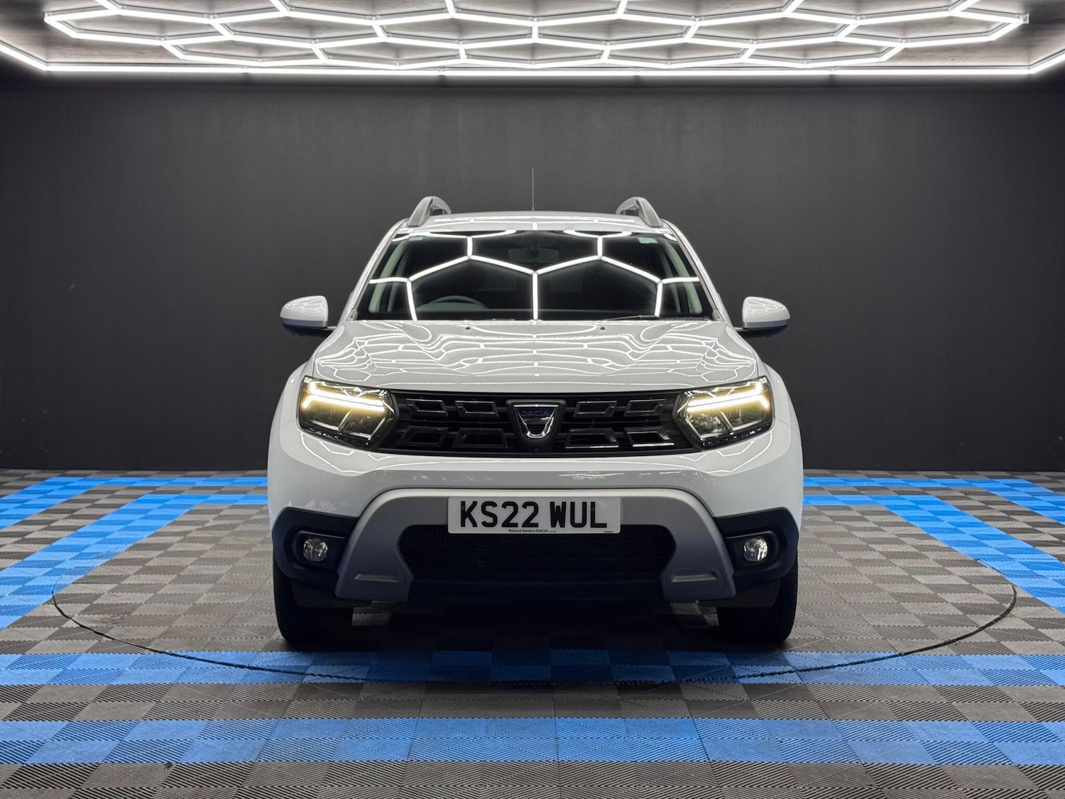 Used Dacia Duster 2022 for sale - 76994278: Photo 2