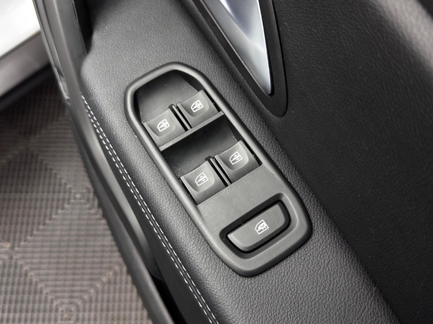 Used Dacia Duster 2022 for sale - 76994278: Photo 37