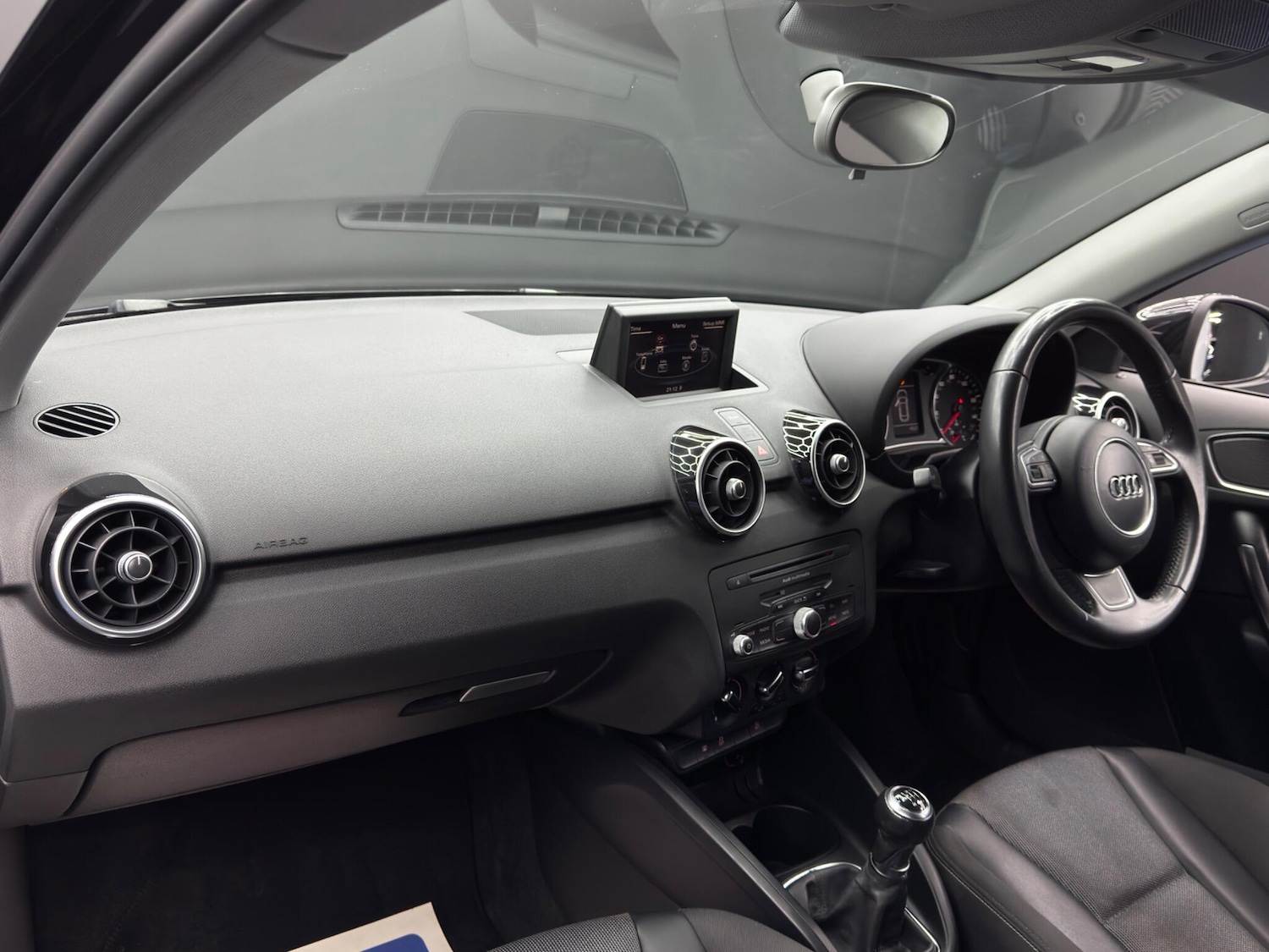 Used Audi A1 2014 for sale - 77015895: Photo 11