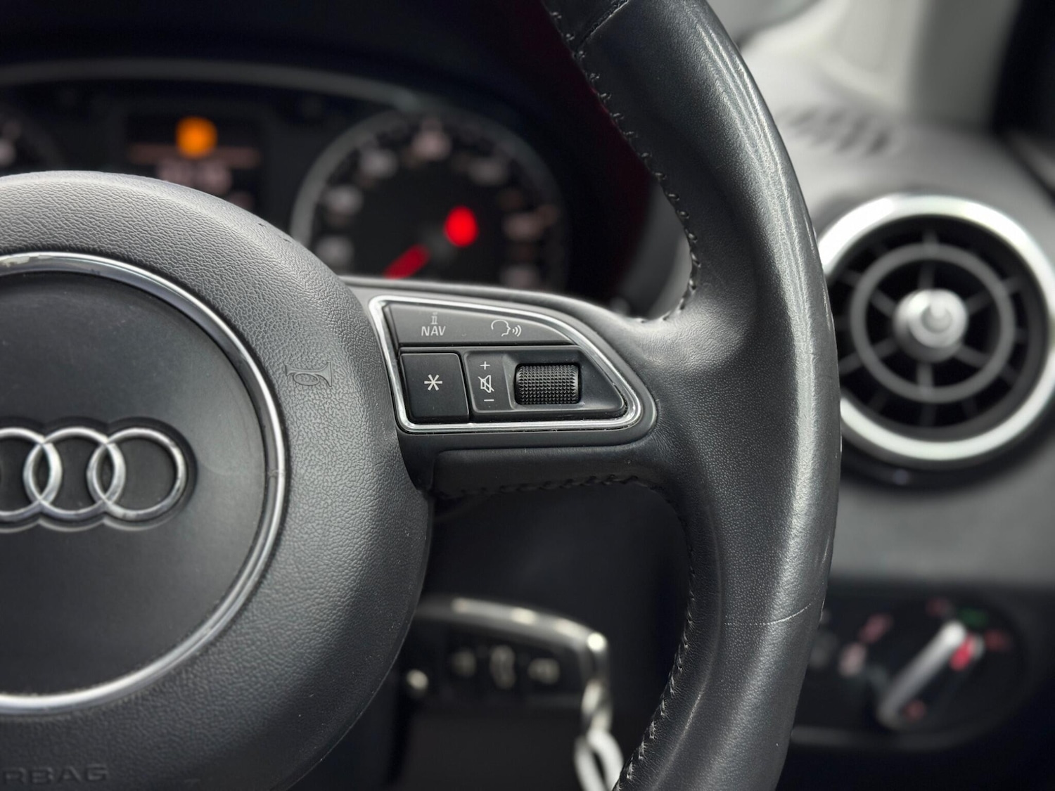 Used Audi A1 2014 for sale - 77015895: Photo 21