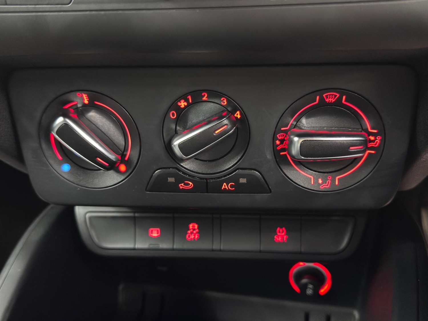 Used Audi A1 2014 for sale - 77015895: Photo 26