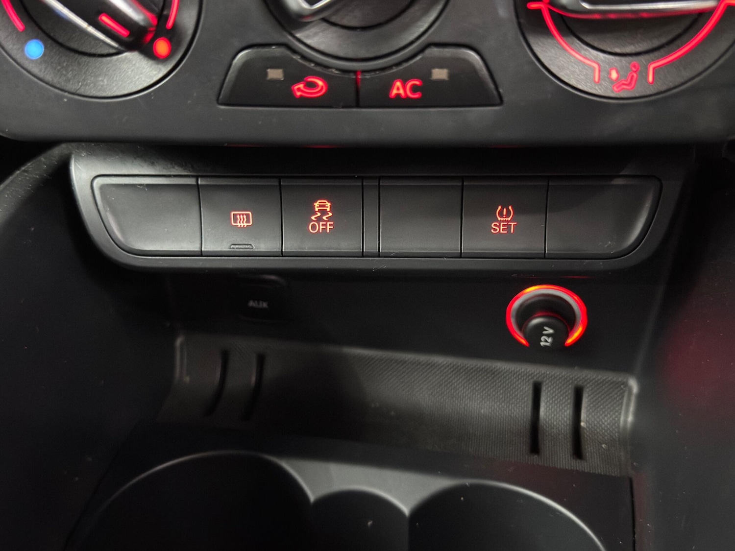 Used Audi A1 2014 for sale - 77015895: Photo 27