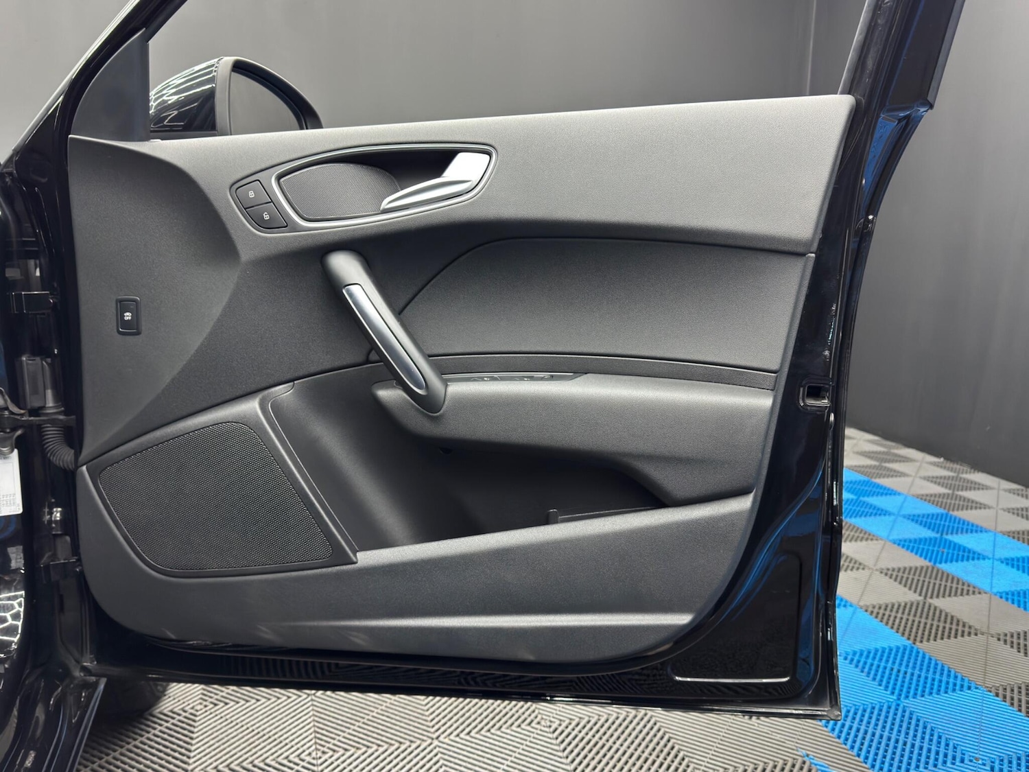 Used Audi A1 2014 for sale - 77015895: Photo 36