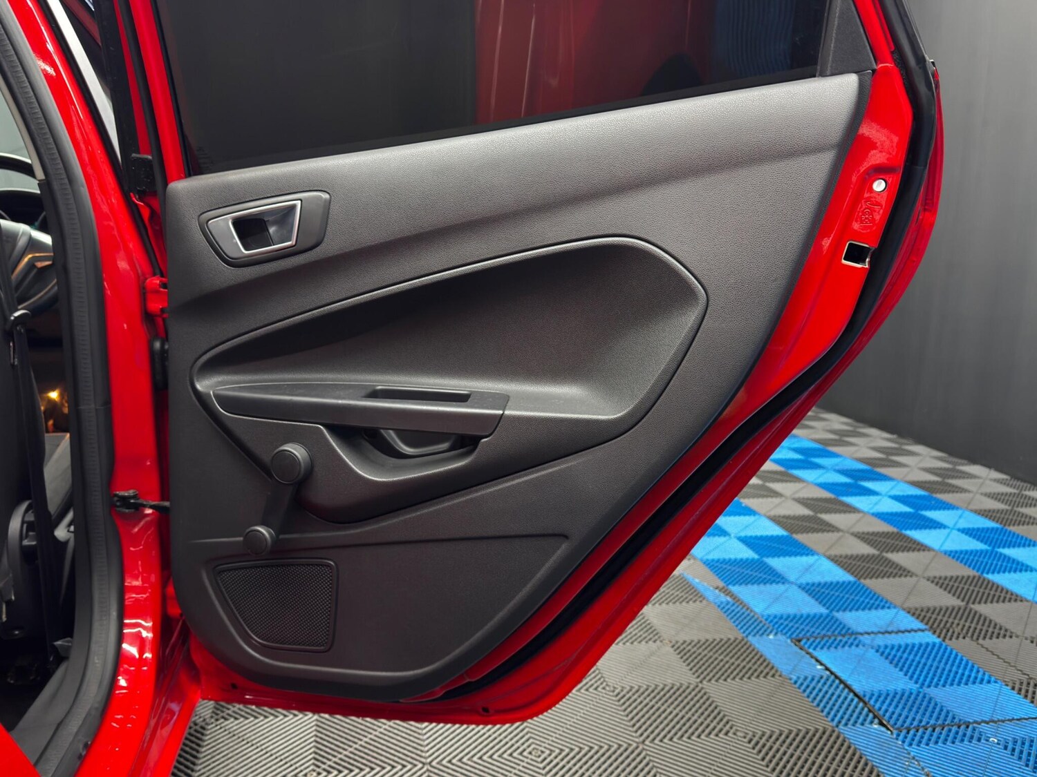 Used Ford Fiesta for sale - 77633596: Photo 35