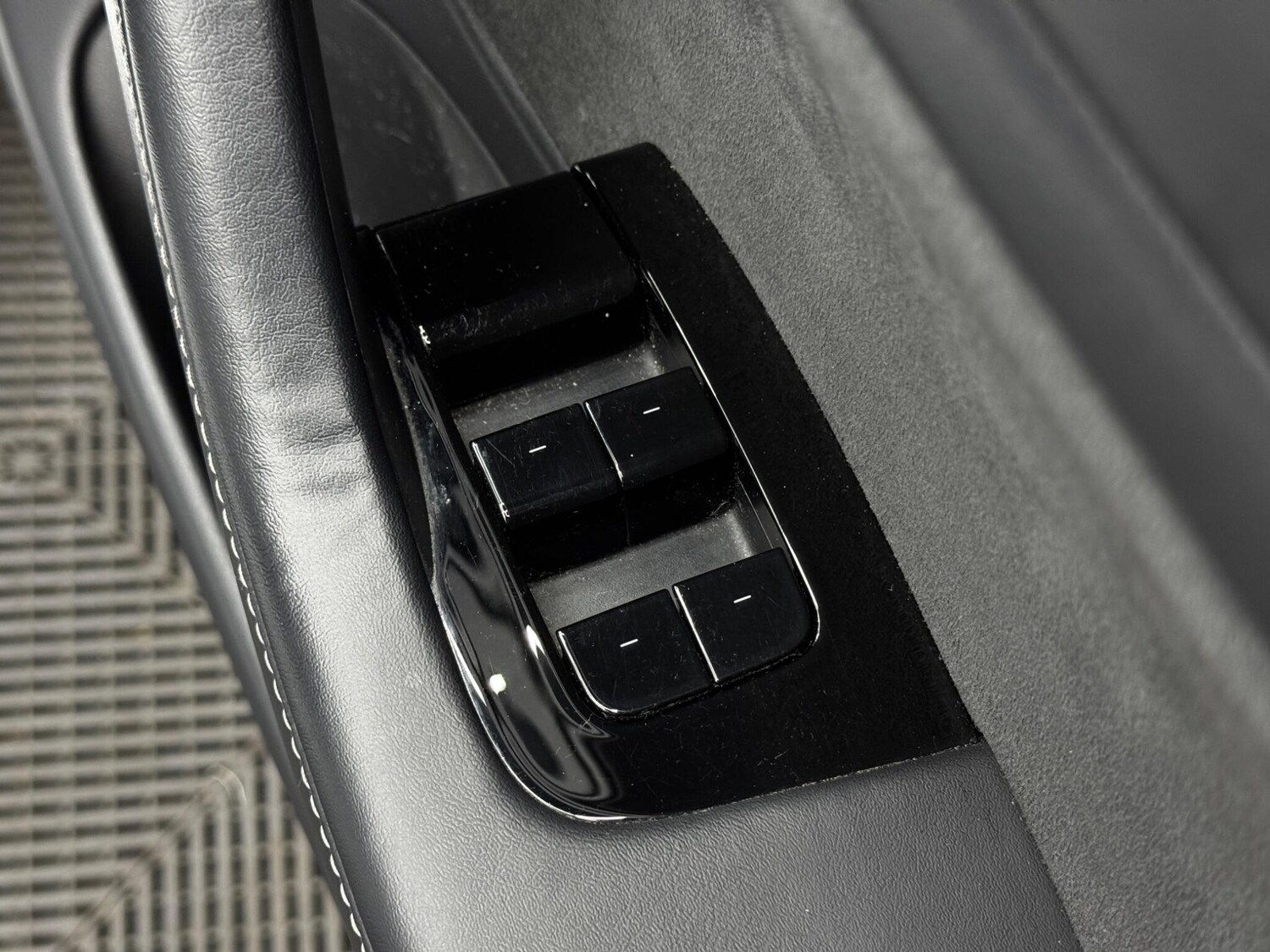 Used Tesla Model 3 2020 for sale - 78156639: Photo 39