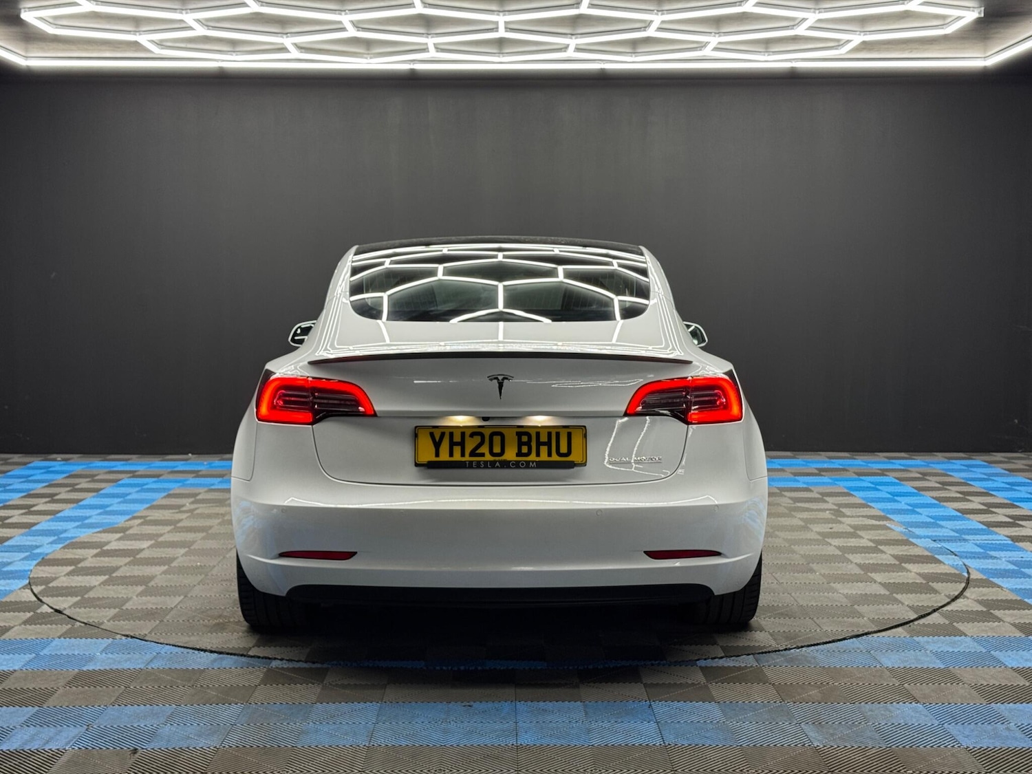 Used Tesla Model 3 2020 for sale - 78156639: Photo 6