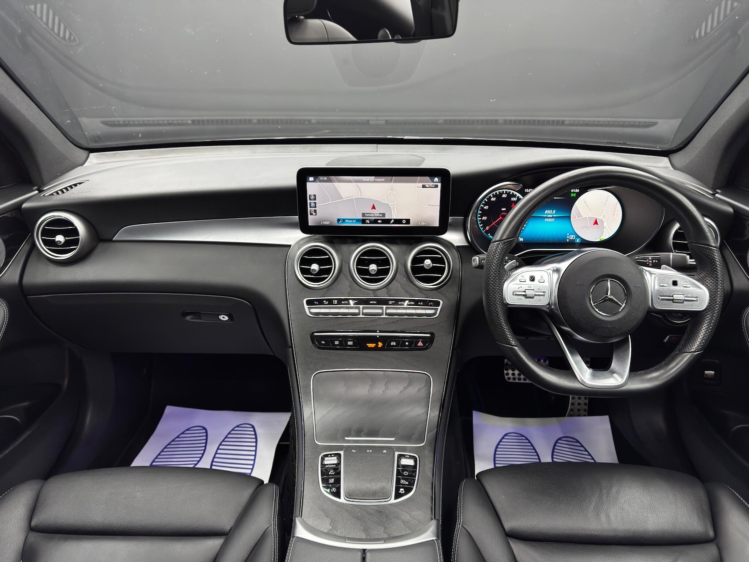 Used Mercedes-Benz GLC 2020 for sale - 76397874: Photo 10