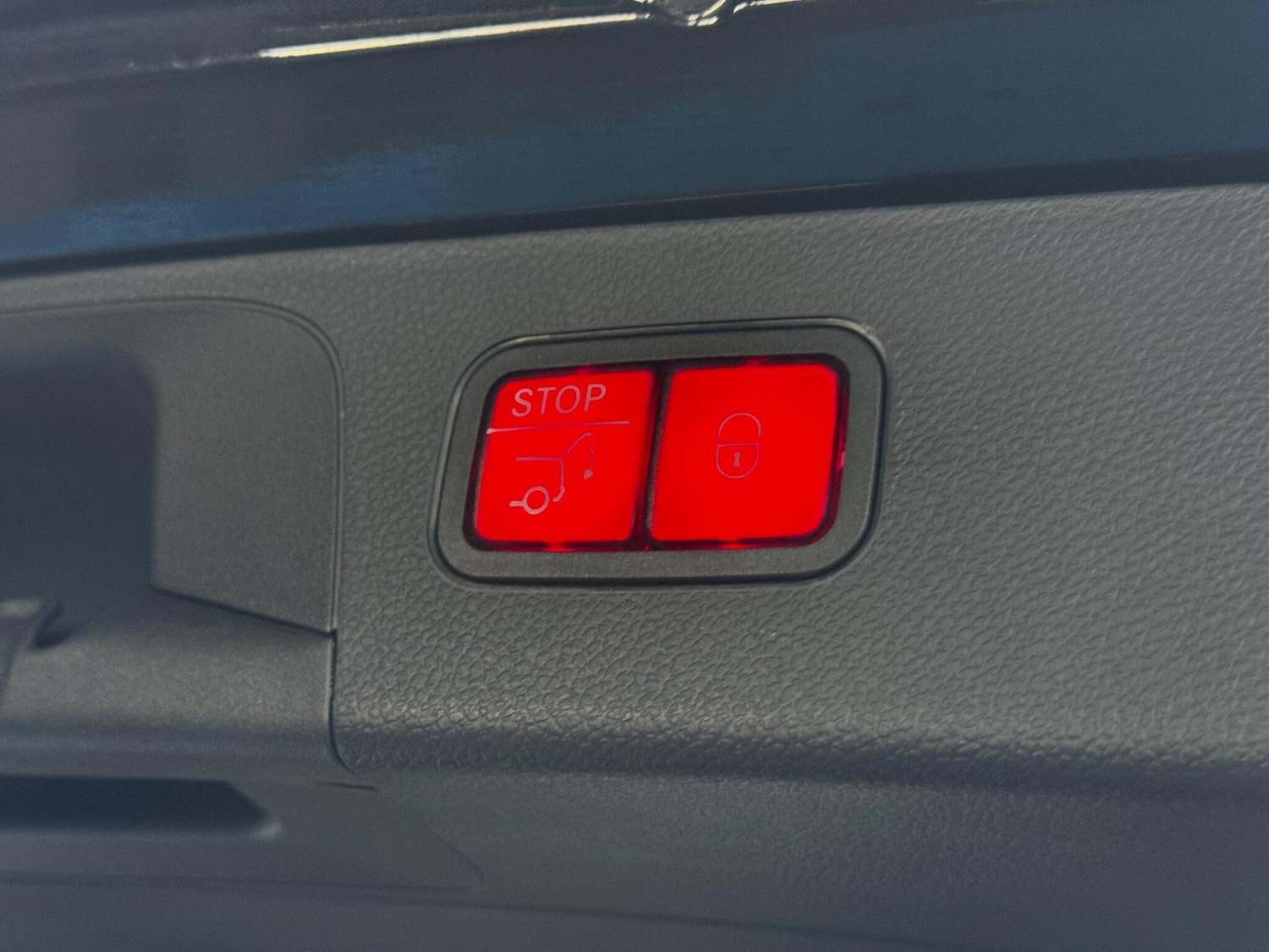 Used Mercedes-Benz GLC 2020 for sale - 76397874: Photo 35