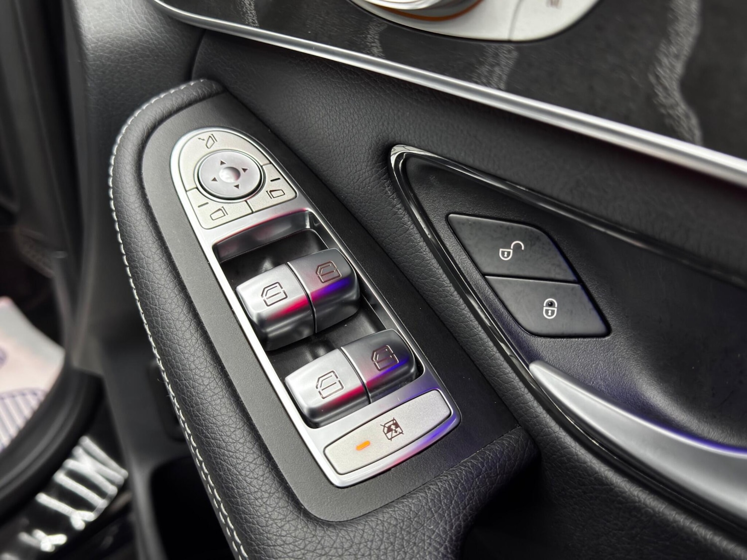 Used Mercedes-Benz GLC 2020 for sale - 76397874: Photo 42