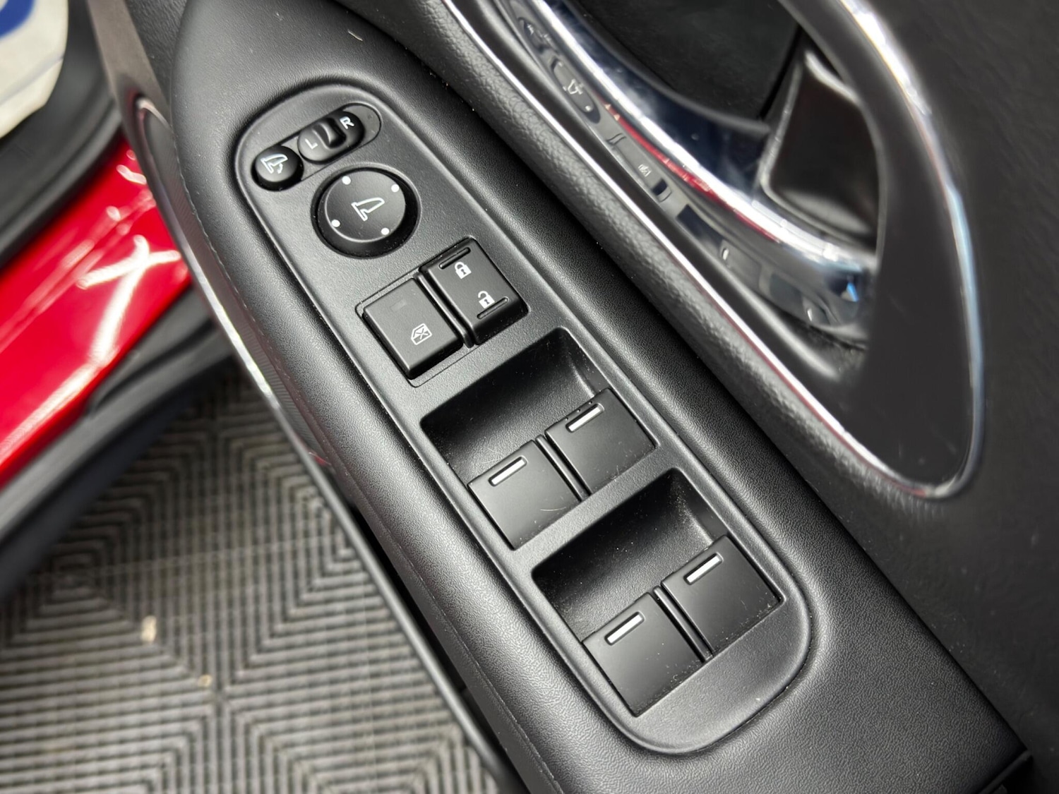 Used Honda HR-V 2017 for sale - 76472277: Photo 37