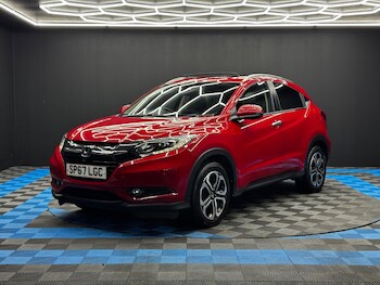 Used Honda HR-V 2017 for sale - 76472277: Photo