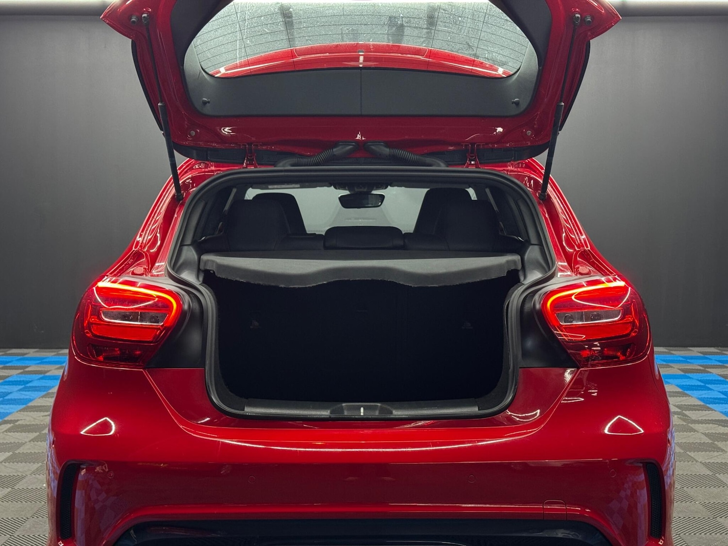 Used Mercedes-Benz A-Class for sale - 77768657: Photo 37