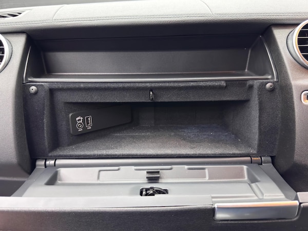 Used Land Rover Discovery 4 2016 for sale - 76137067: Photo 37