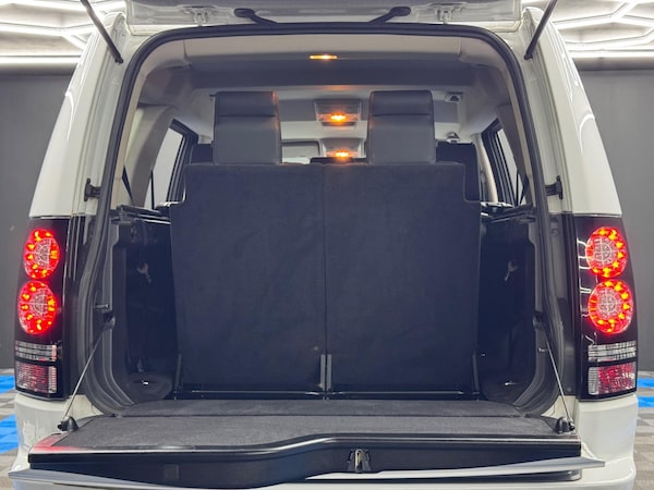 Used Land Rover Discovery 4 2016 for sale - 76137067: Photo 41