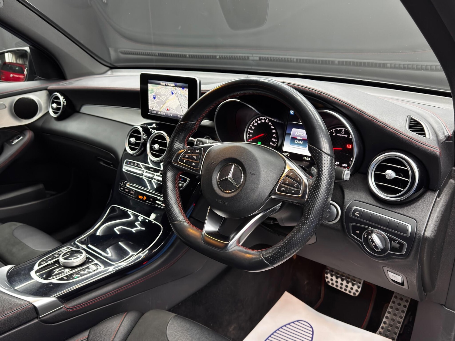 Used Mercedes-Benz GLC 2019 for sale - 76771933: Photo 9