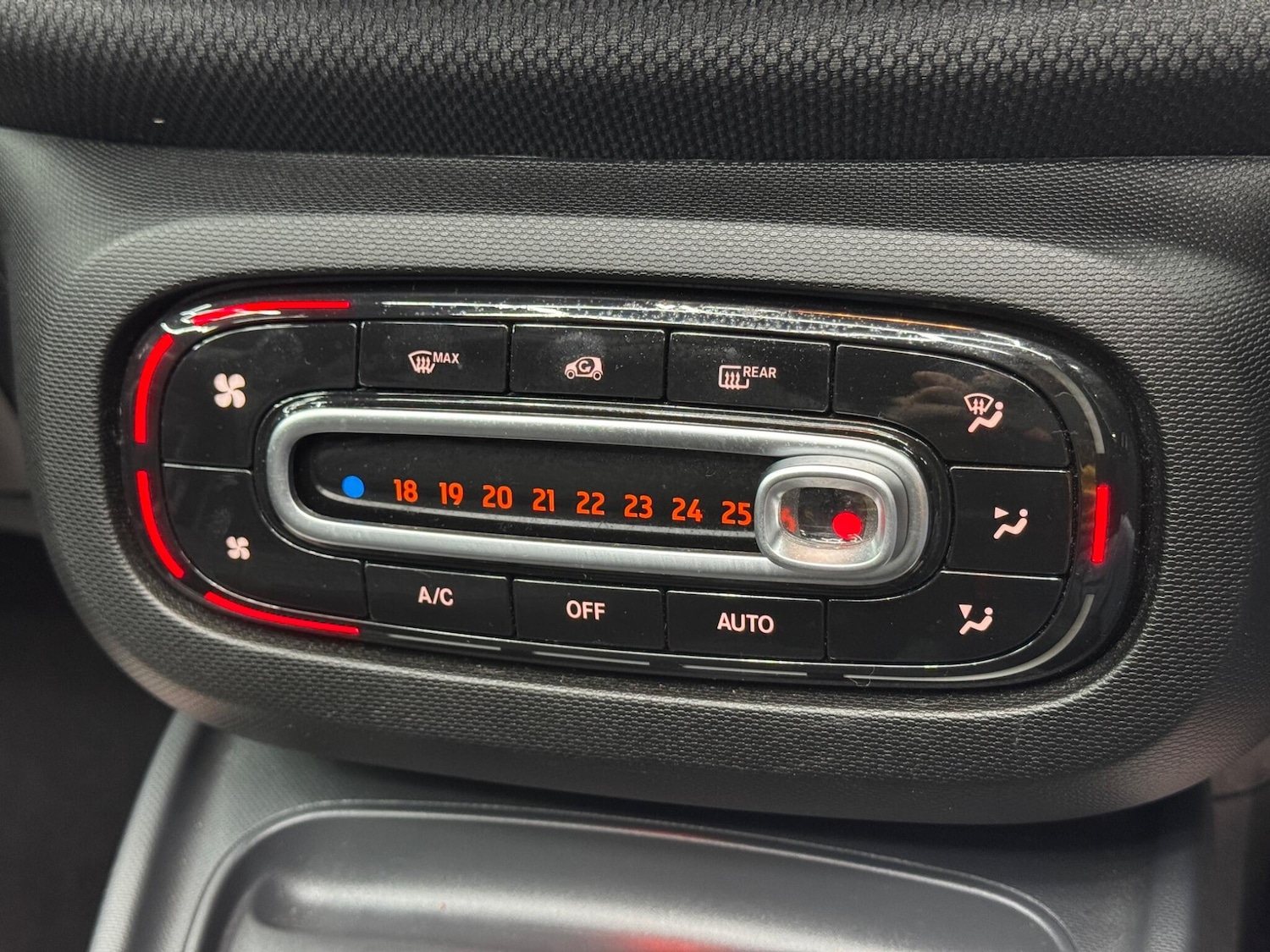 Used smart fortwo for sale - 77279964: Photo 24