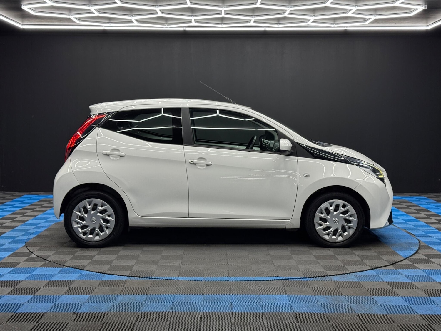 Used Toyota AYGO 2021 for sale - 77084469: Photo 4