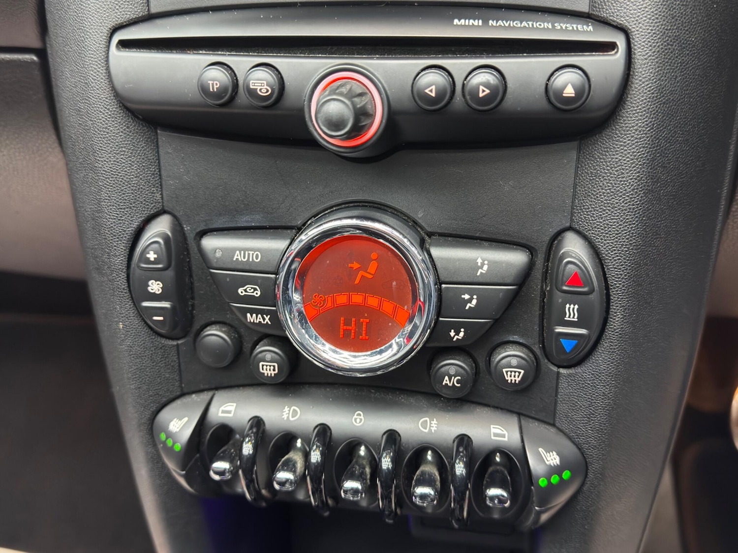 Used MINI Roadster 2013 for sale - 77441332: Photo 25