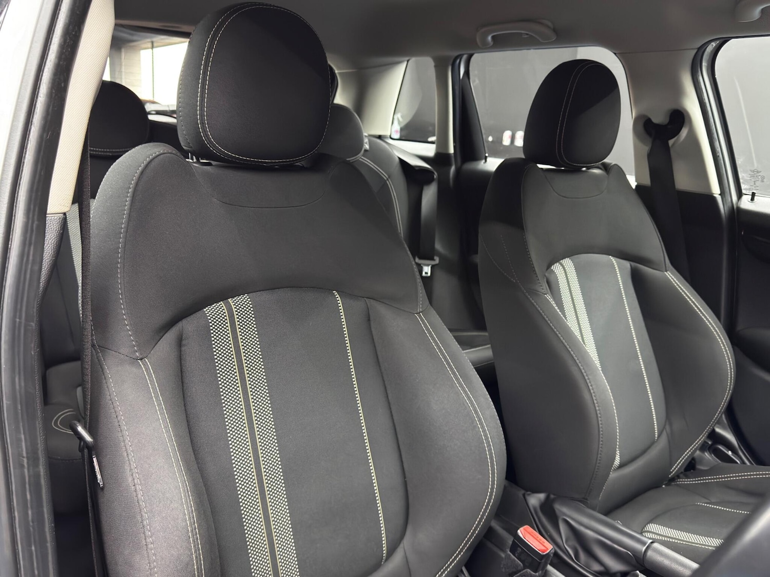 Used MINI Hatch 2018 for sale - 77794444: Photo 12