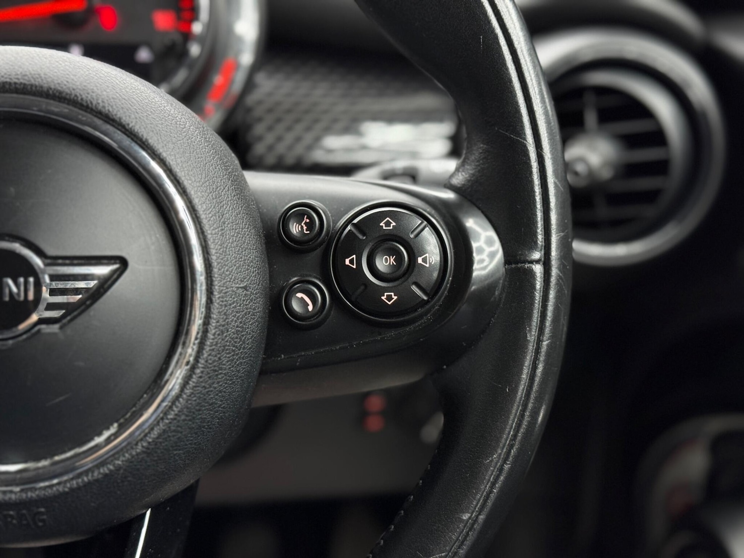 Used MINI Hatch 2018 for sale - 77794444: Photo 19