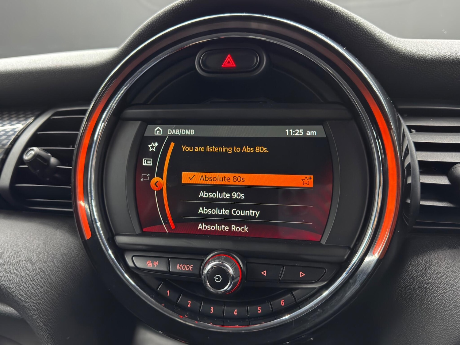 Used MINI Hatch 2018 for sale - 77794444: Photo 28