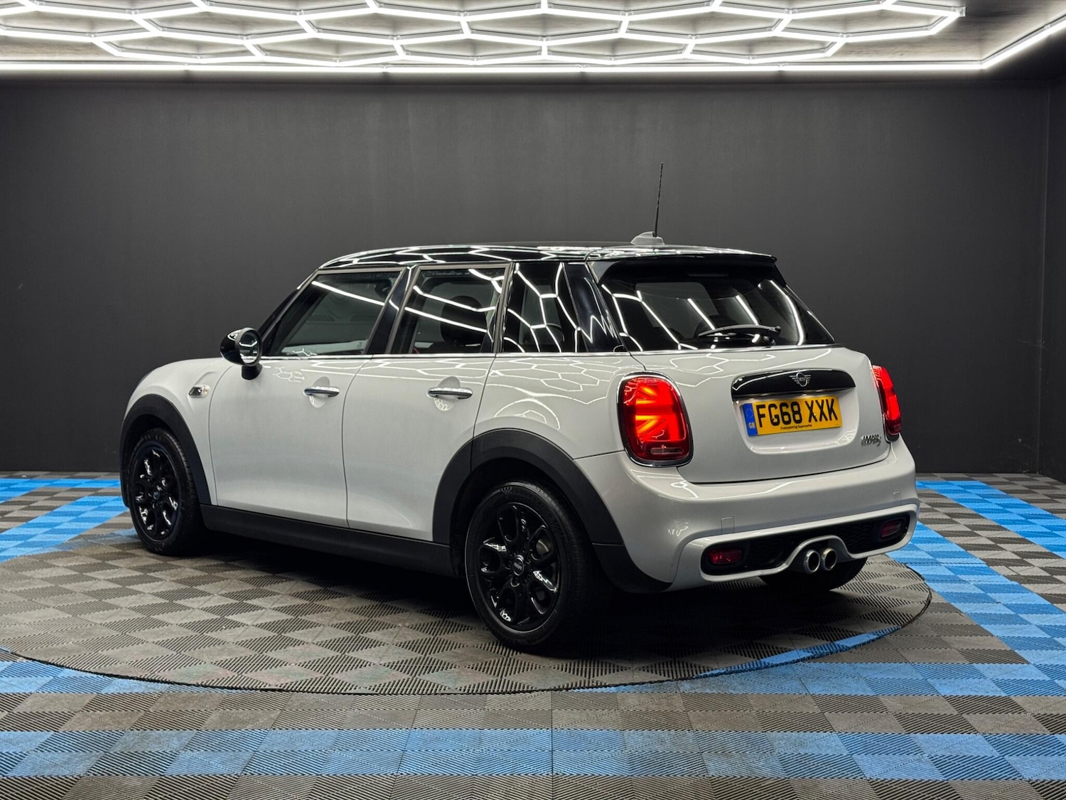 Used MINI Hatch 2018 for sale - 77794444: Photo 7