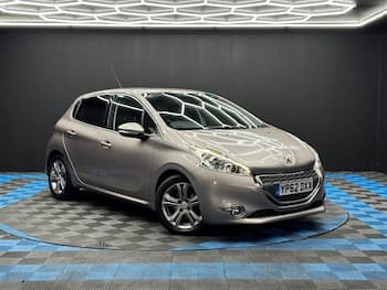 Used Peugeot 208 2012 for sale - 79688220: Photo