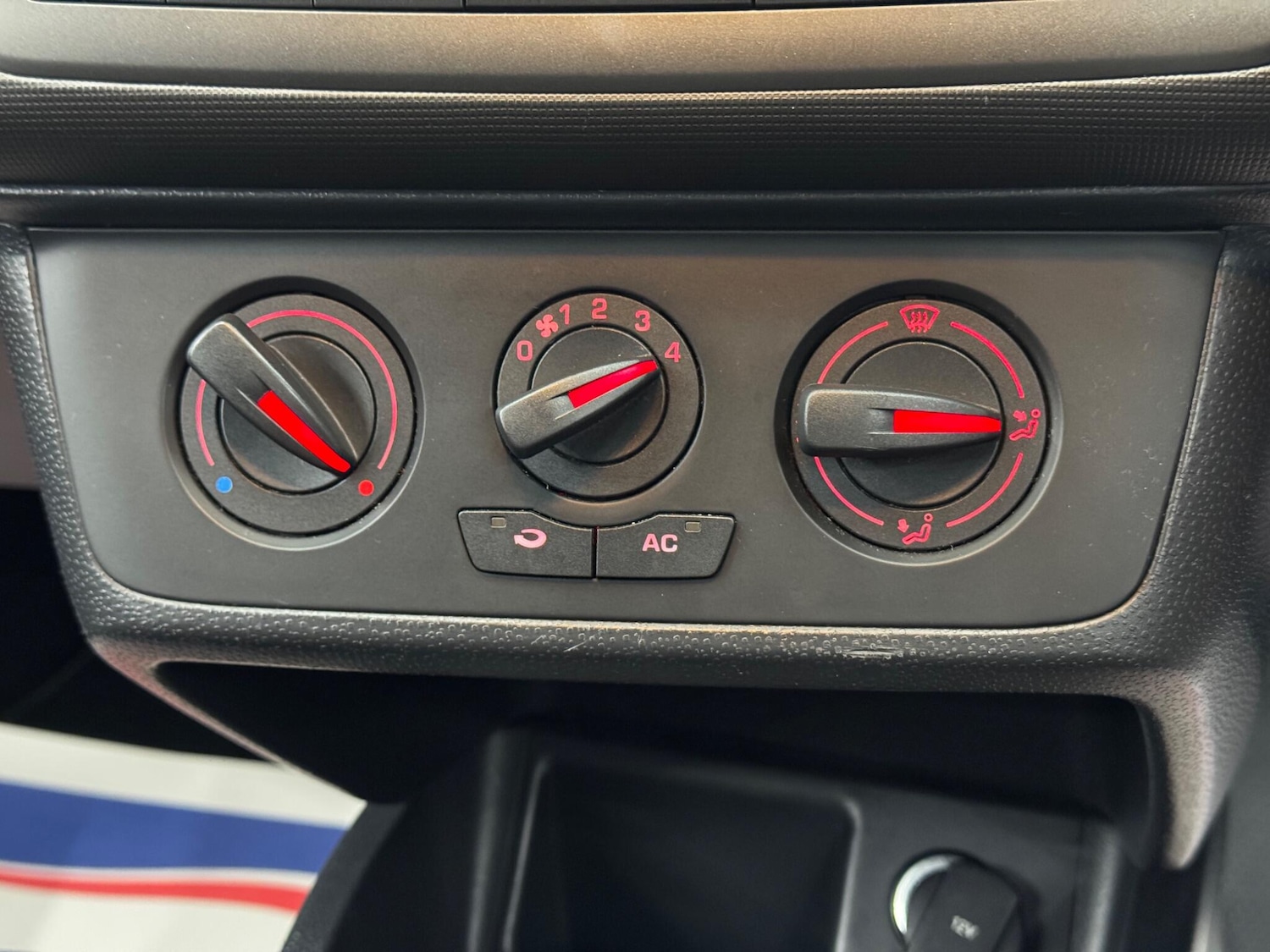 Used SEAT Ibiza 2014 for sale - 77015874: Photo 24