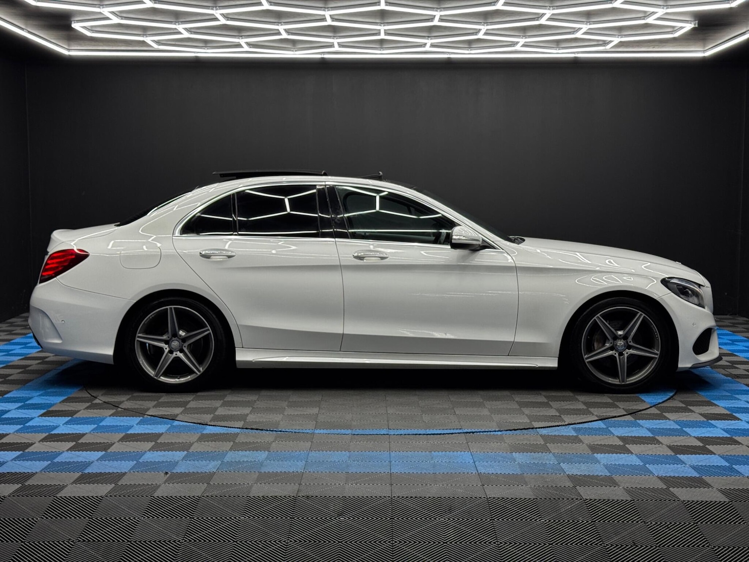 Used Mercedes-Benz C Class for sale - 77279708: Photo 4