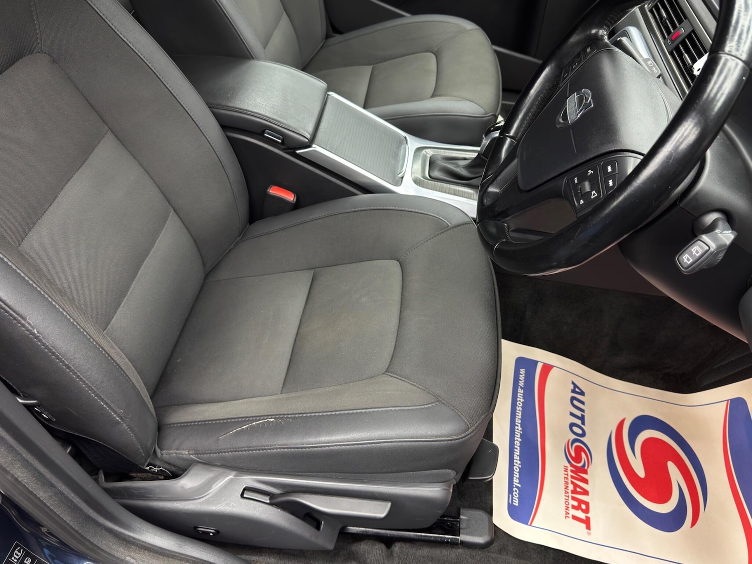 Used Volvo V70 for sale - 76997275: Photo 13