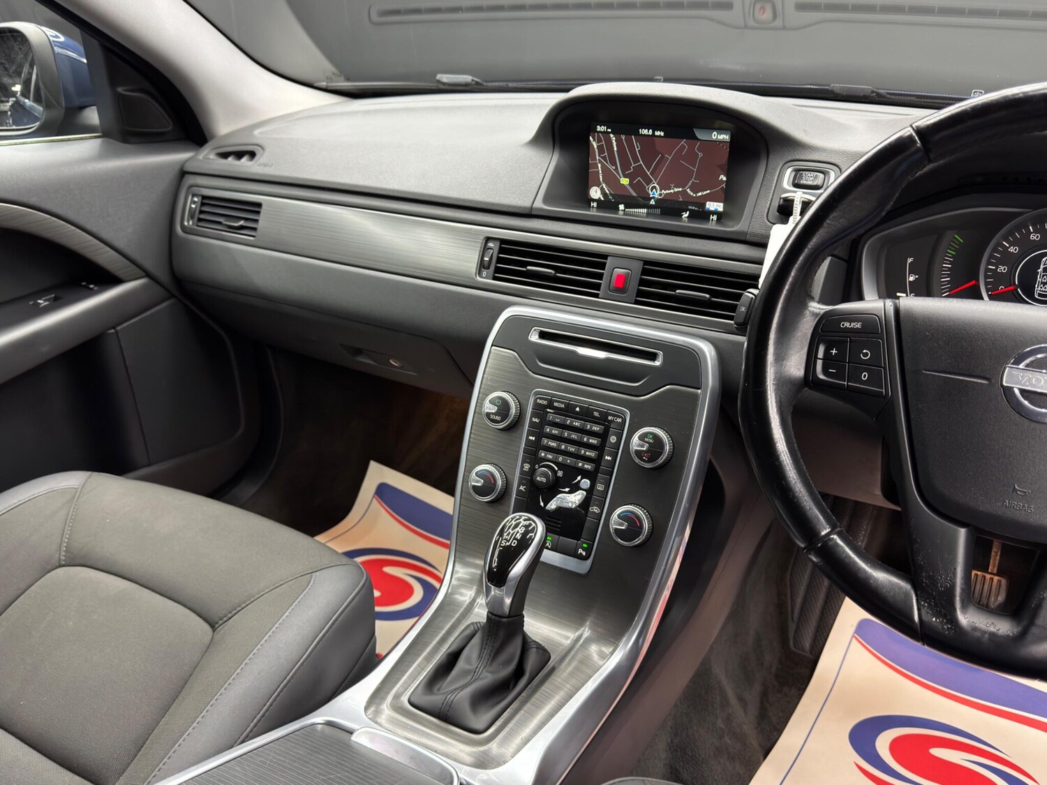 Used Volvo V70 for sale - 76997275: Photo 22