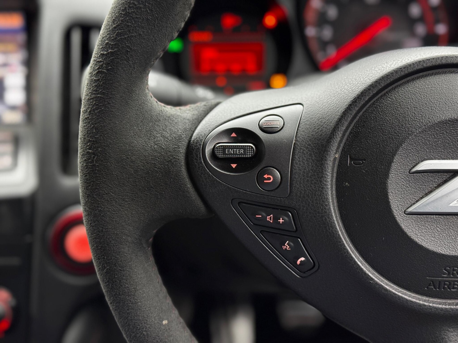 Used Nissan 370 Z 2015 for sale - 76714134: Photo 18