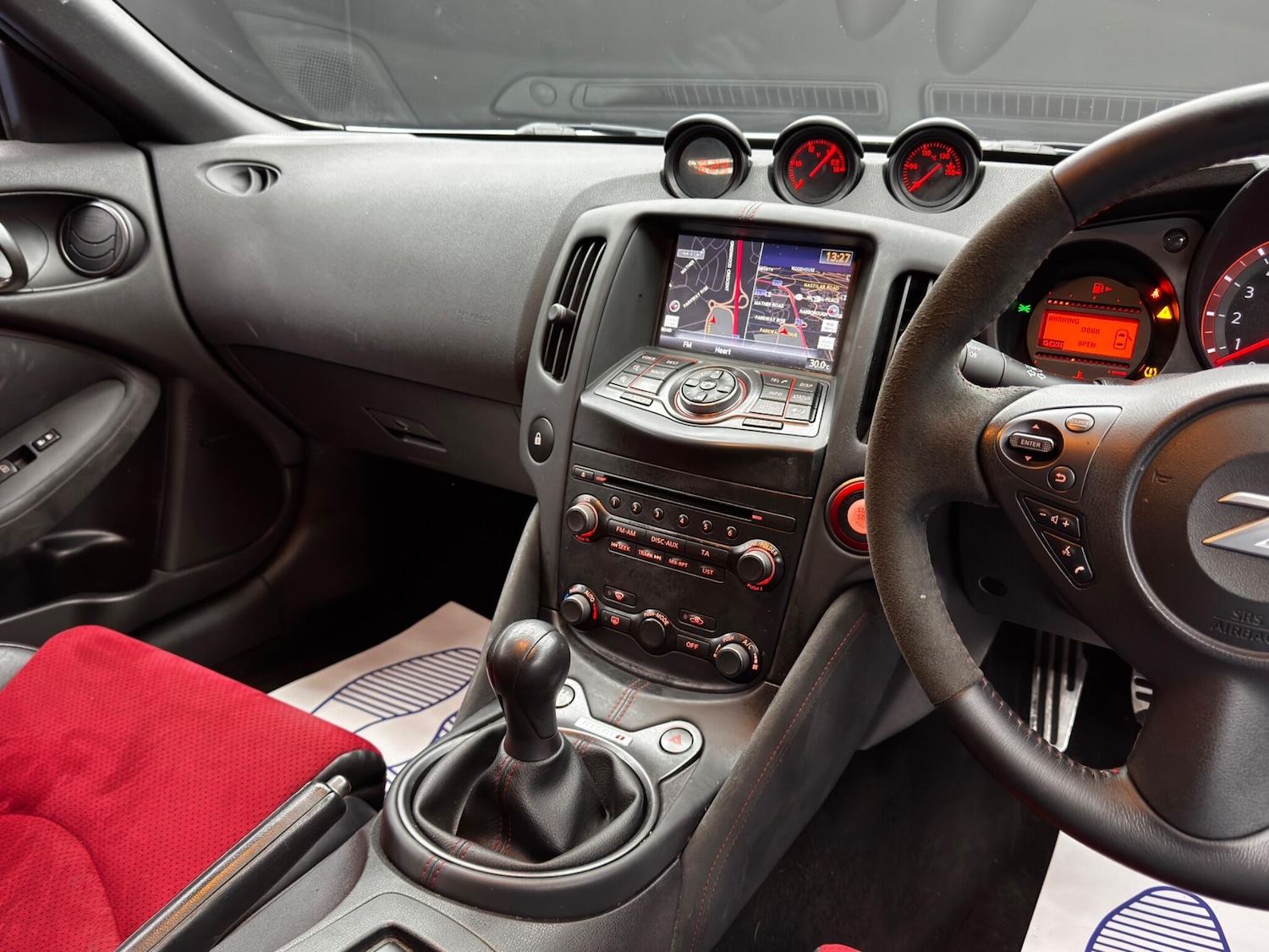 Used Nissan 370 Z 2015 for sale - 76714134: Photo 20