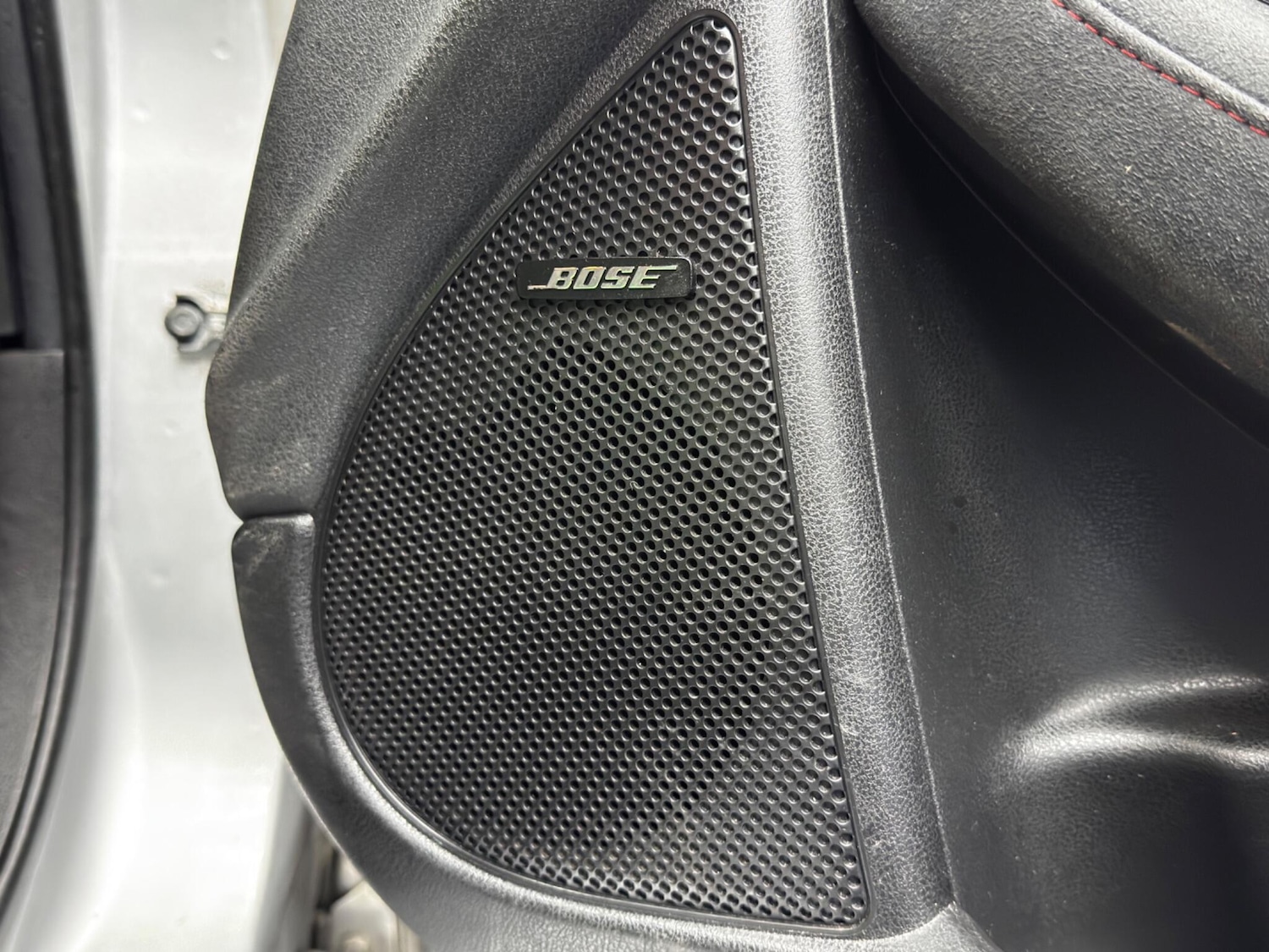 Used Nissan 370 Z 2015 for sale - 76714134: Photo 36