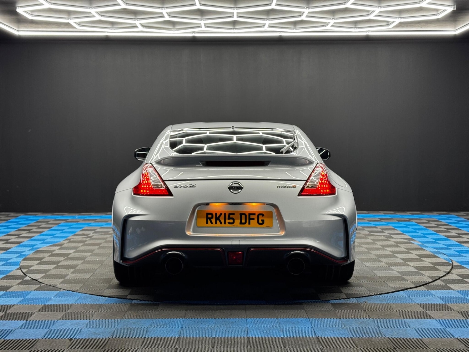 Used Nissan 370 Z 2015 for sale - 76714134: Photo 6