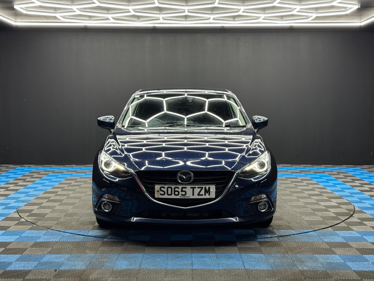 Used Mazda Mazda3 for sale - 77705050: Photo 2