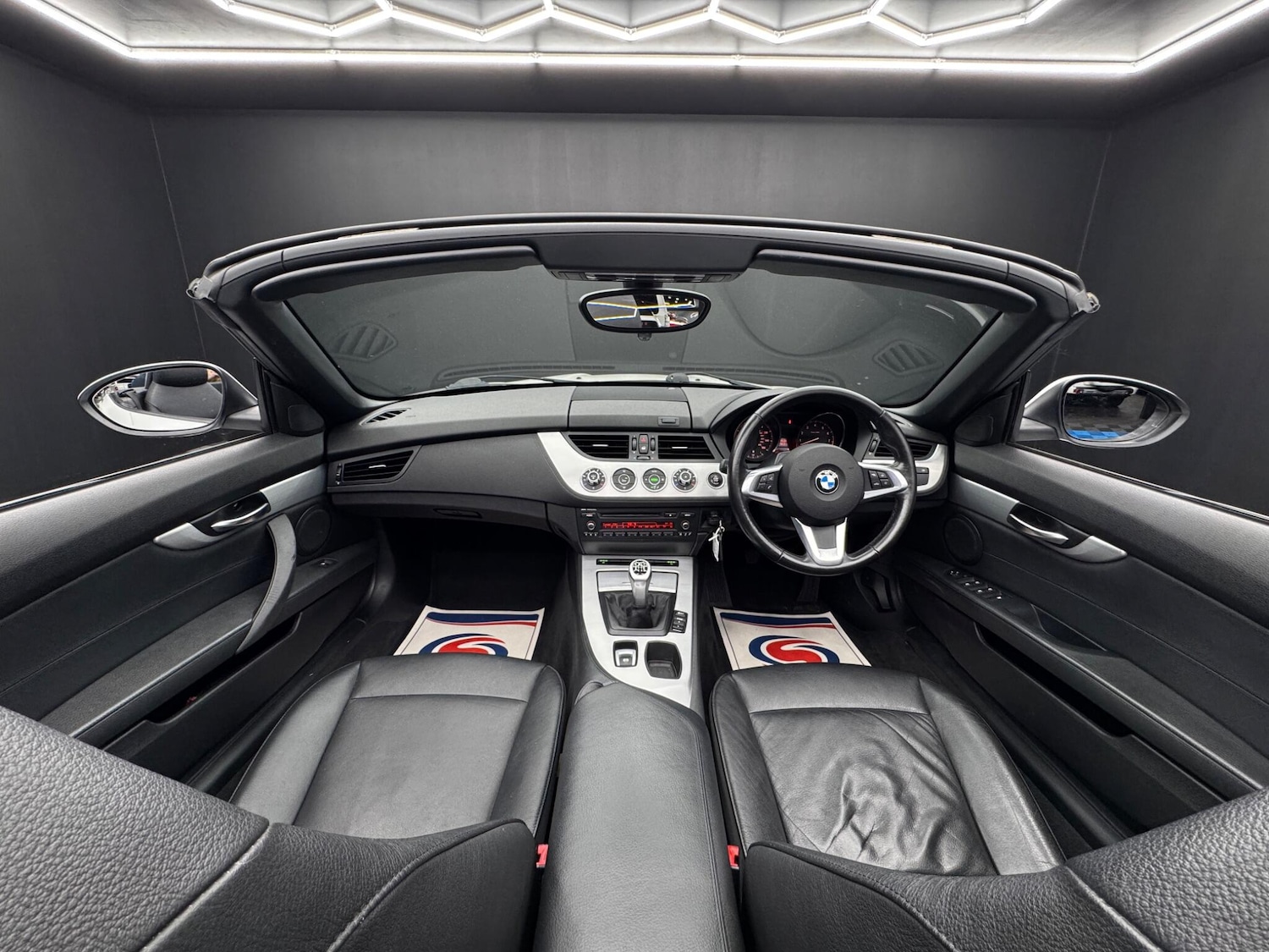 Used BMW Z4 2011 for sale - 77882341: Photo 15